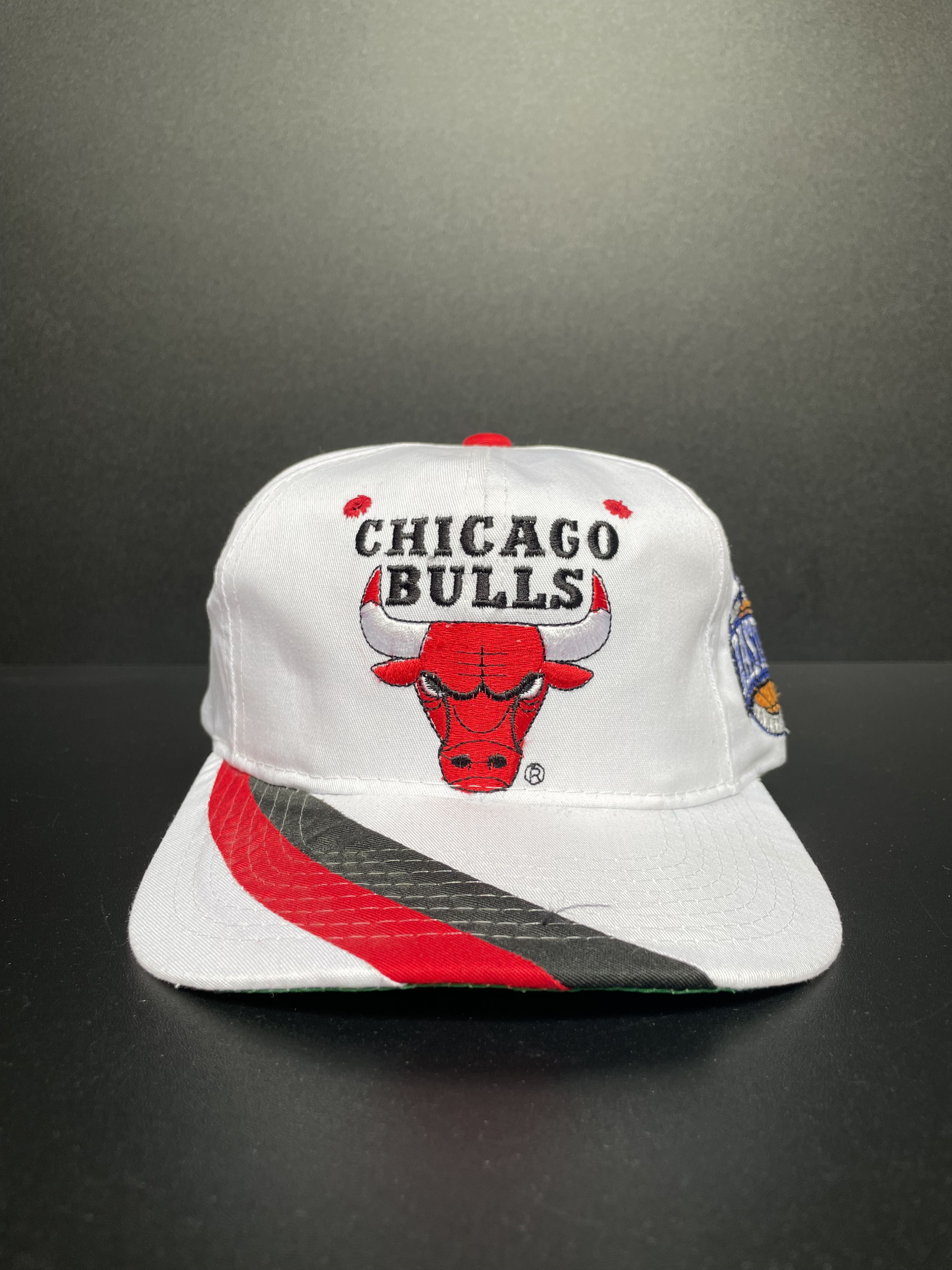 Starter Vintage Chicago Bulls Splash Cap 🧢 Starter 🧢 unworn Size ONE SIZE - 1 Thumbnail