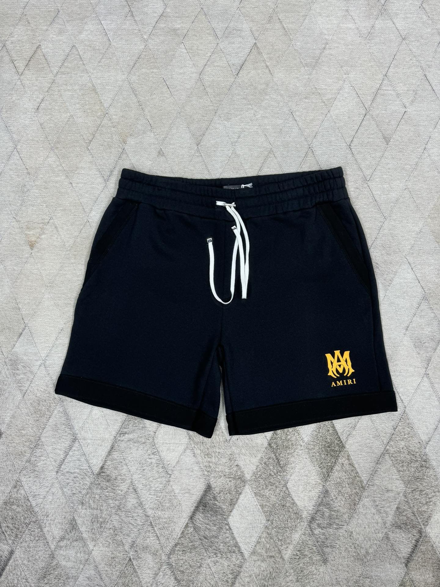 Amiri AMIRI Logo Sweat Shorts Size S Size US 30 / EU 46 - 1 Thumbnail