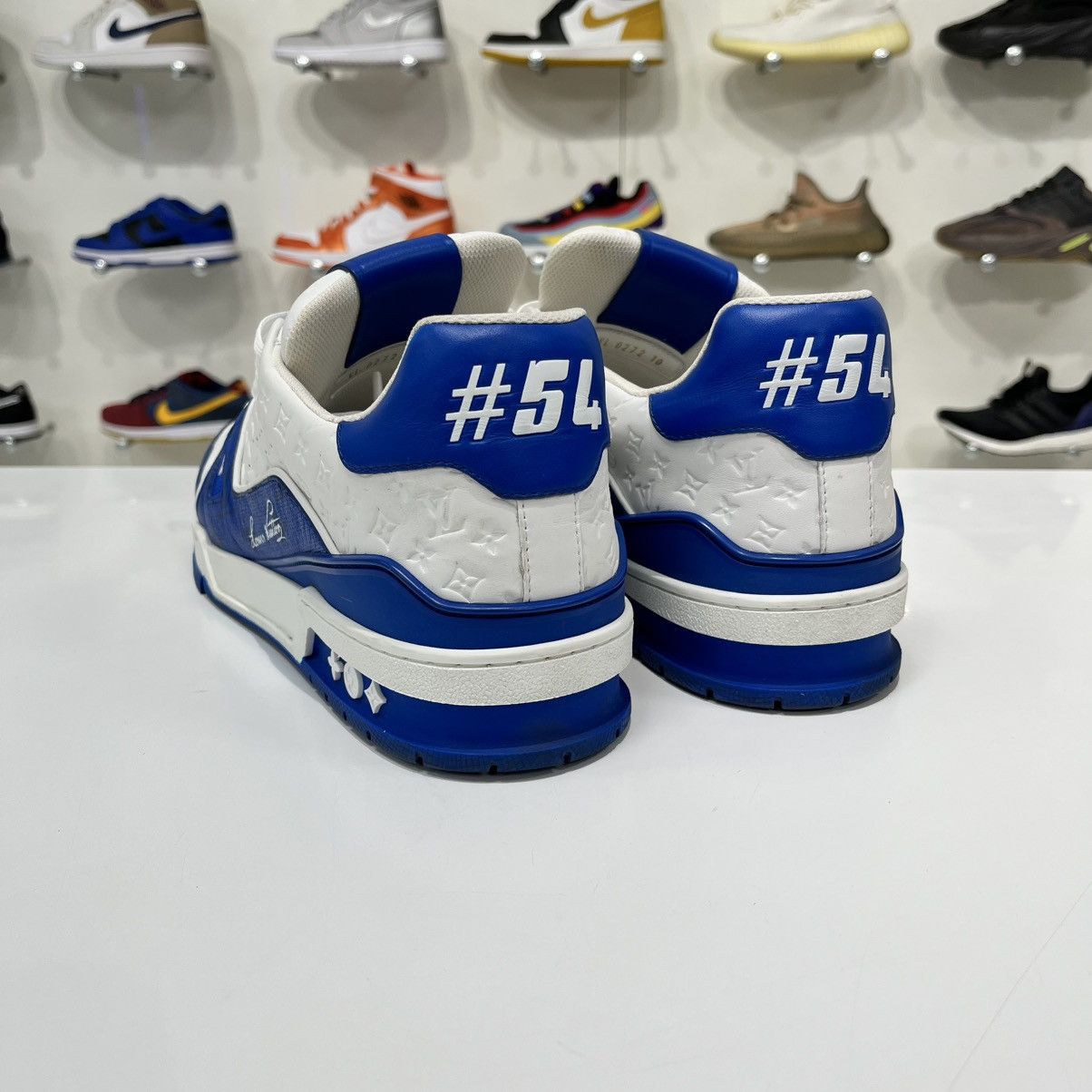 Louis Vuitton Louis Vuitton Trainer #54 Signature Blue White Size US 10 / EU 43 - 4 Thumbnail