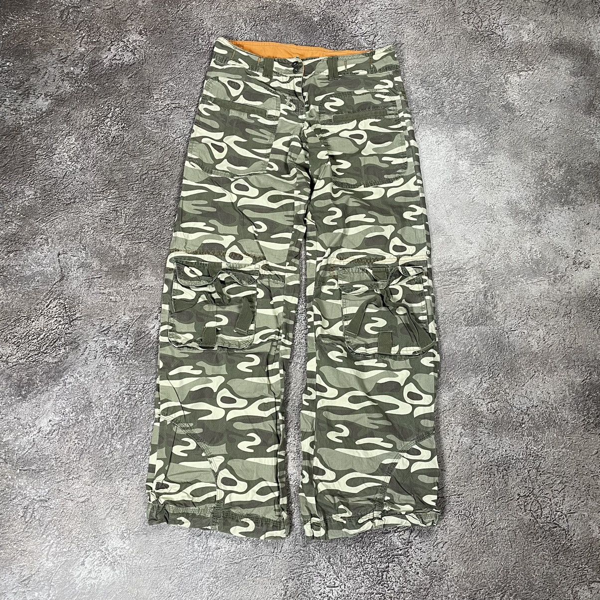 Vintage Vintage 90s Camo Cargo Pants Baggy Skater Streetwear Logo 30 Size 30" / US 8 / IT 44 - 1 Thumbnail