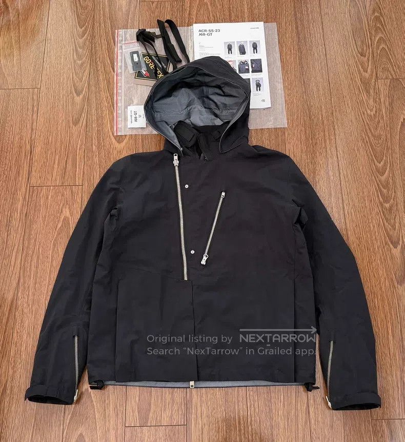 Acronym Acronym Windproof waterproof jacket Size US M / EU 48-50 / 2 - 1 Thumbnail