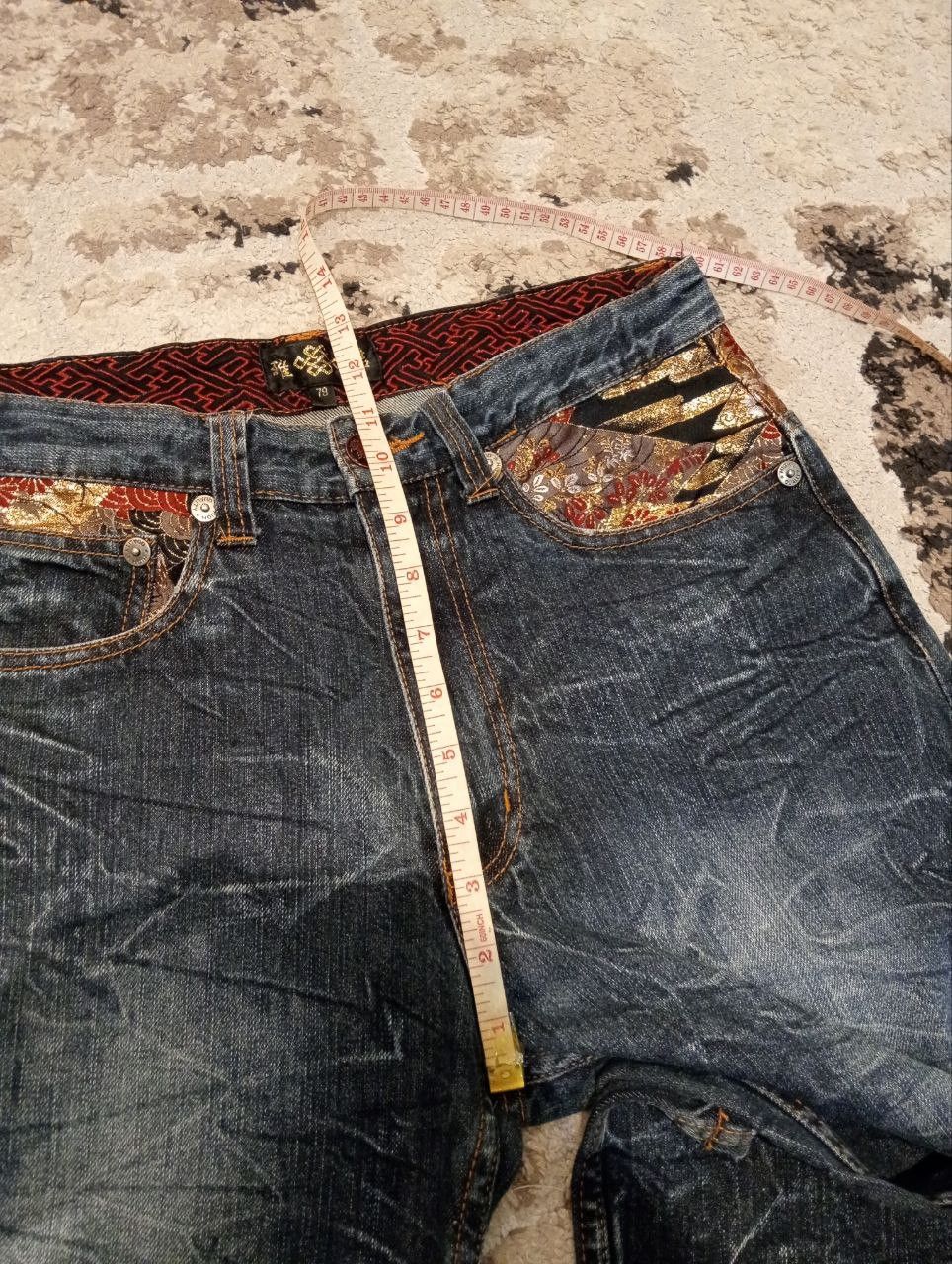 Japanese Brand Vintage Japanese Dragon Embroidery Jeans Size US 31 - 13 Thumbnail