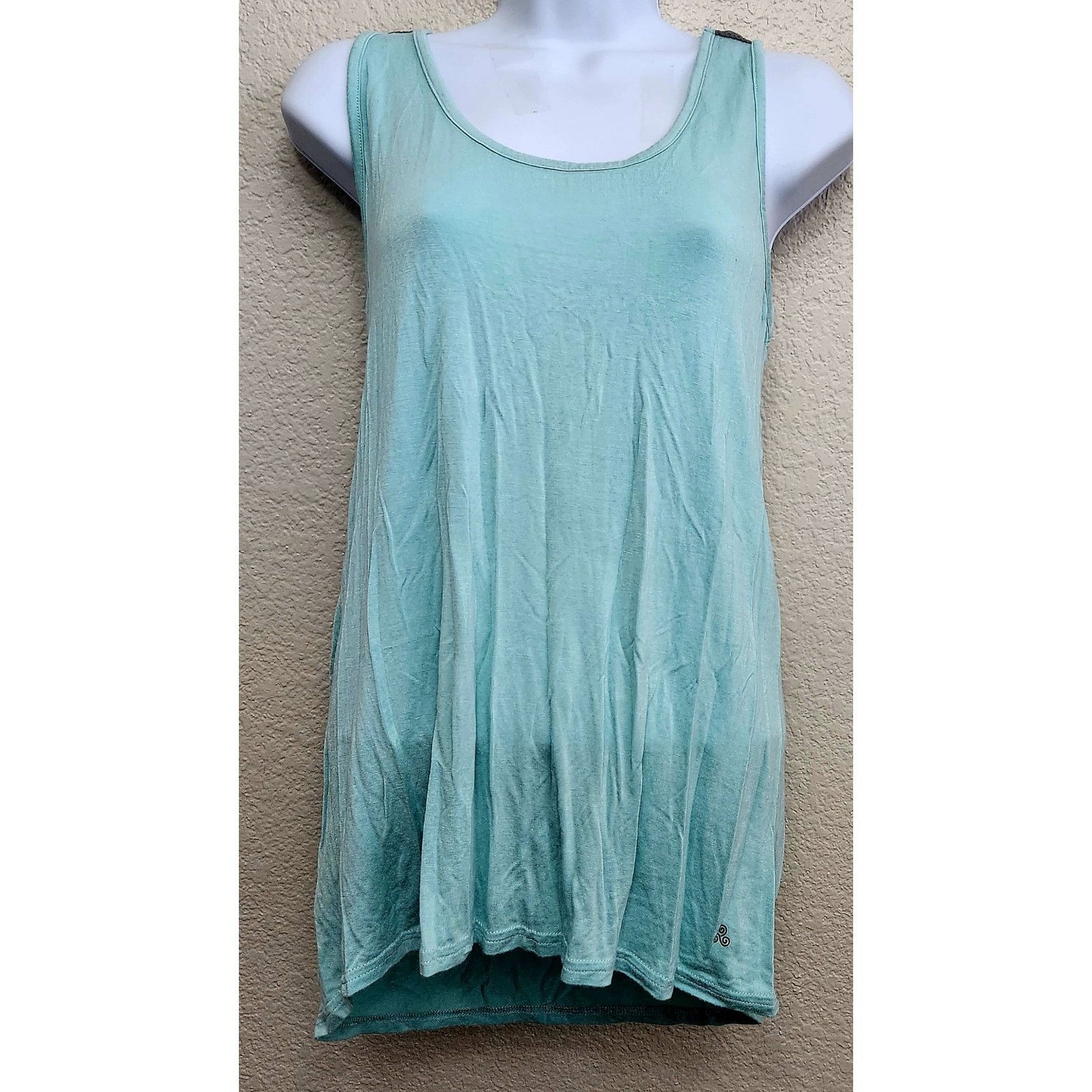 Other Soho Sport Blue Green Racerback Sleeveless Workout Top Small Size S / US 4 / IT 40 - 1 Thumbnail