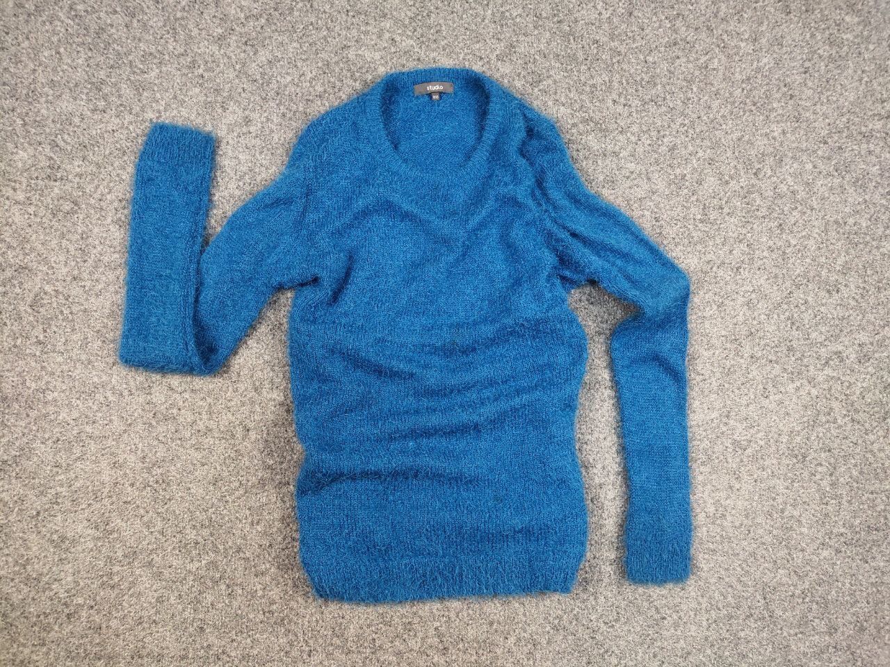 Japanese Brand Vintage 90's Japanese Blue Mohair Style Fuzzy Sweater Hype Size US M / EU 48-50 / 2 - 14 Thumbnail