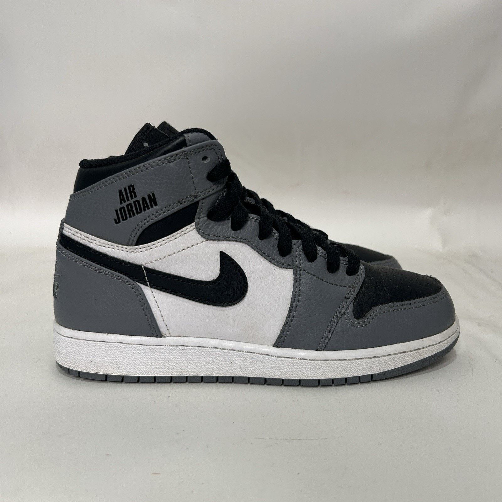 Nike Nike Air Jordan 1 Retro High BG “Cool Grey” Size US 7.5 / IT 37.5 - 4 Thumbnail
