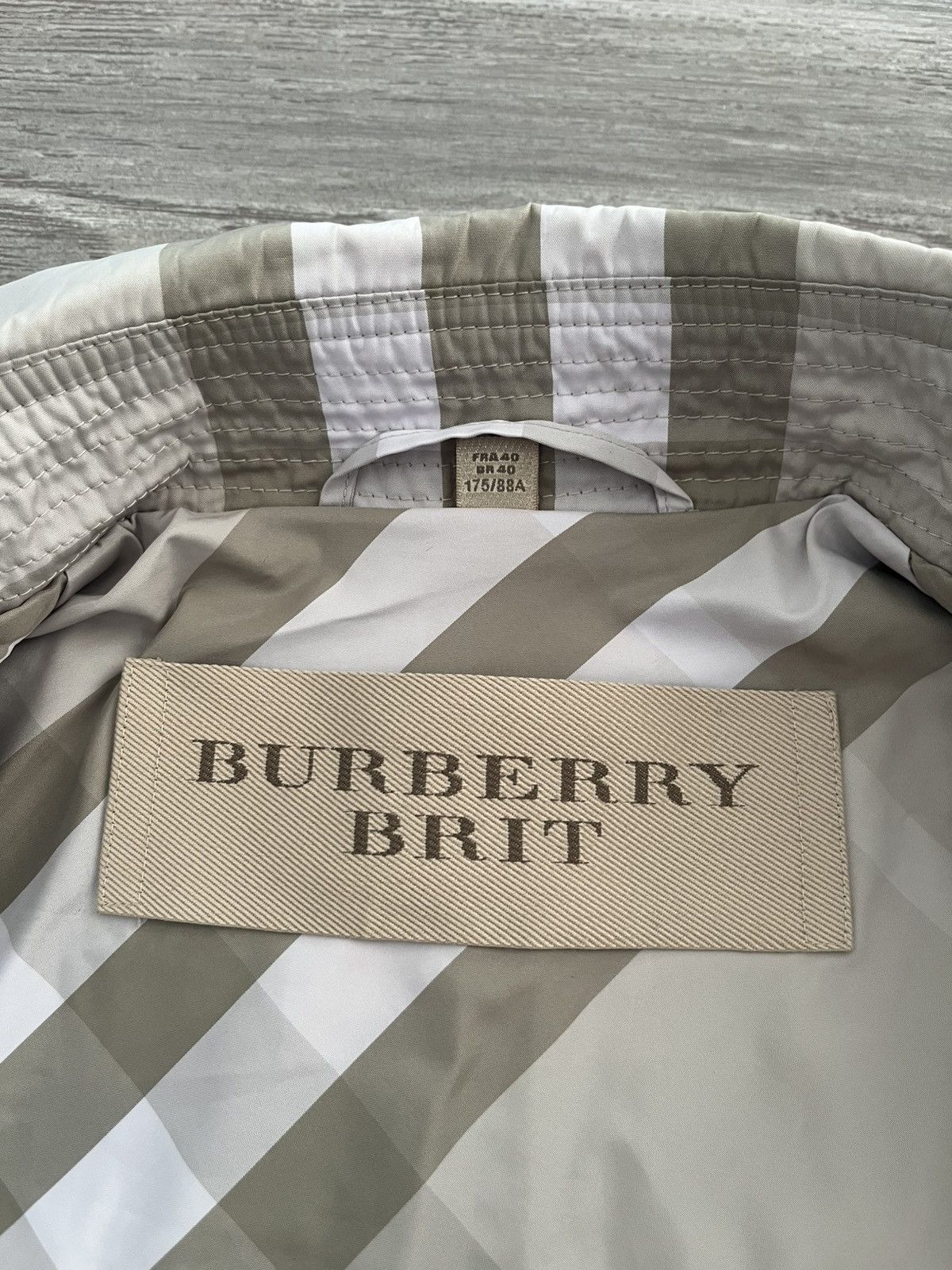 Burberry × Designer Burberry Brit Check Neck Light Trench Coat Jacket Size M / US 6-8 / IT 42-44 - 6 Thumbnail