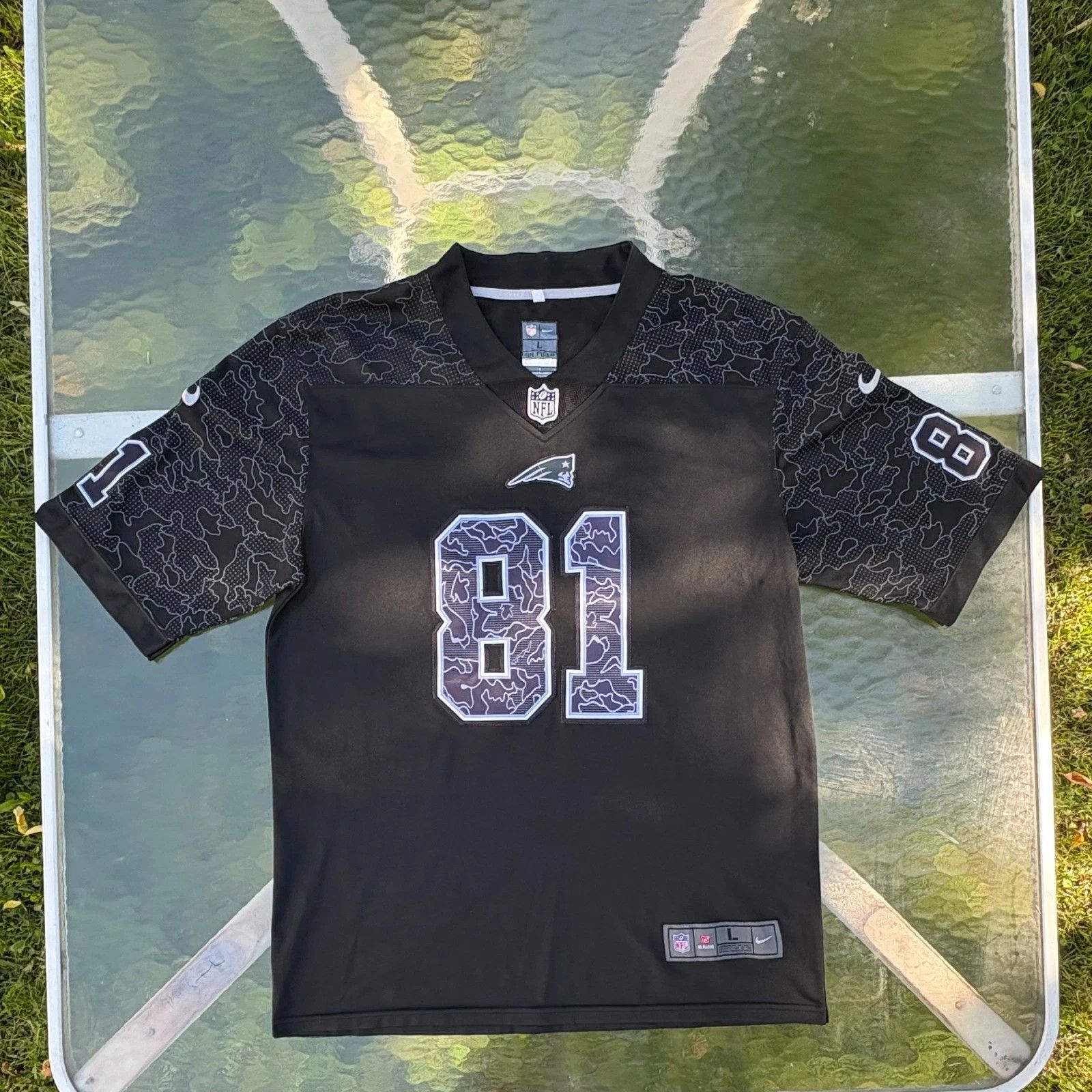 NFL Nike Randy Moss New England Patriots Retired Player Jersey Size US L / EU 52-54 / 3 - 2 Thumbnail