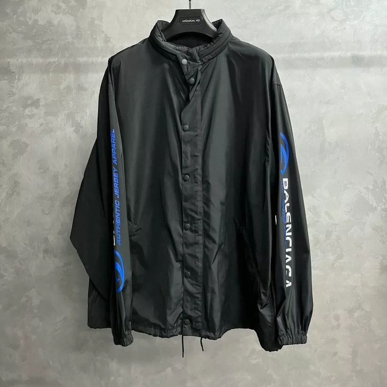 Balenciaga Balenciaga Black Logo Print Long Sleeve Jacket - dmc Size US S / EU 44-46 / 1 - 1 Thumbnail