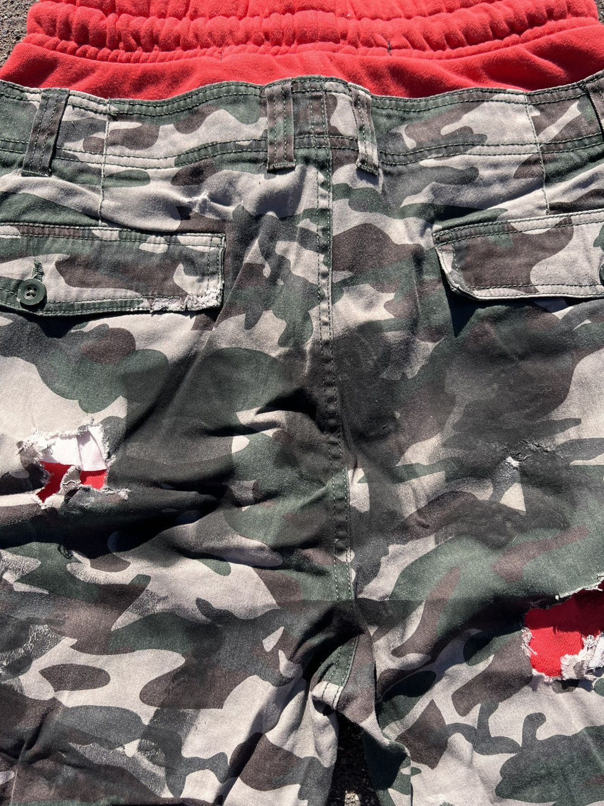 Vintage NovocentoNovantanove distressed camo layered hybrid shorts Size US 34 / EU 50 - 5 Thumbnail