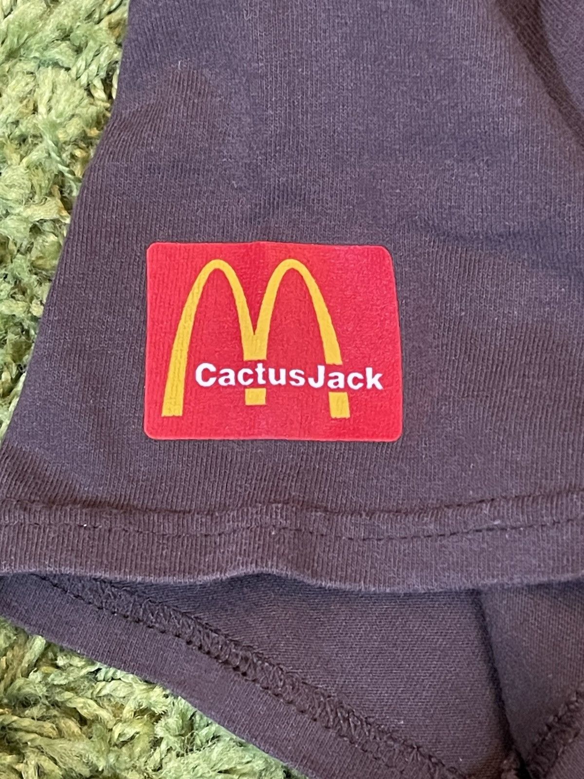 Travis Scott Travis Scott Cactus Jack McDonalds French Fry tee Size Small Size US S / EU 44-46 / 1 - 2 Thumbnail