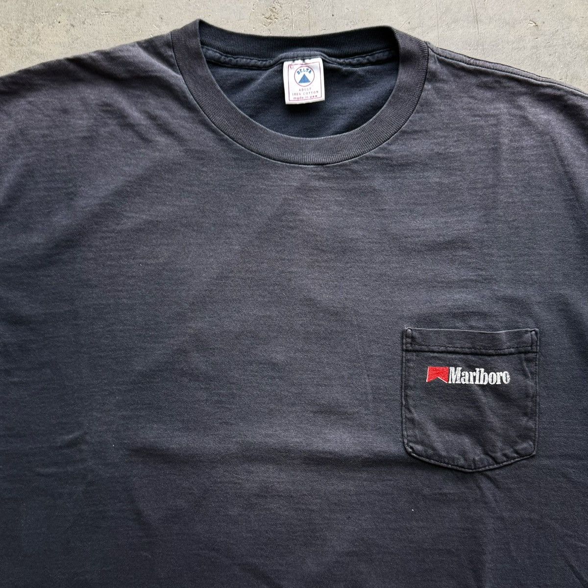 Marlboro VINTAGE 90s FADED BLACK MARLBORO COWBOY T SHIRT XL THRASHED Size US XL / EU 56 / 4 - 4 Thumbnail