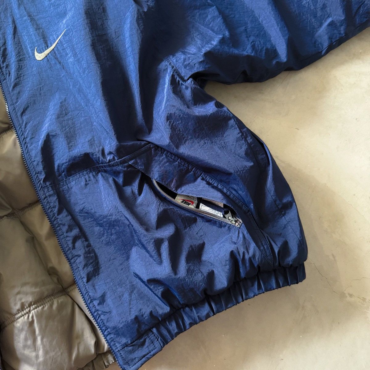 Nike Vintage Nike Reversible Puffer Jacket Size US L / EU 52-54 / 3 - 8 Thumbnail