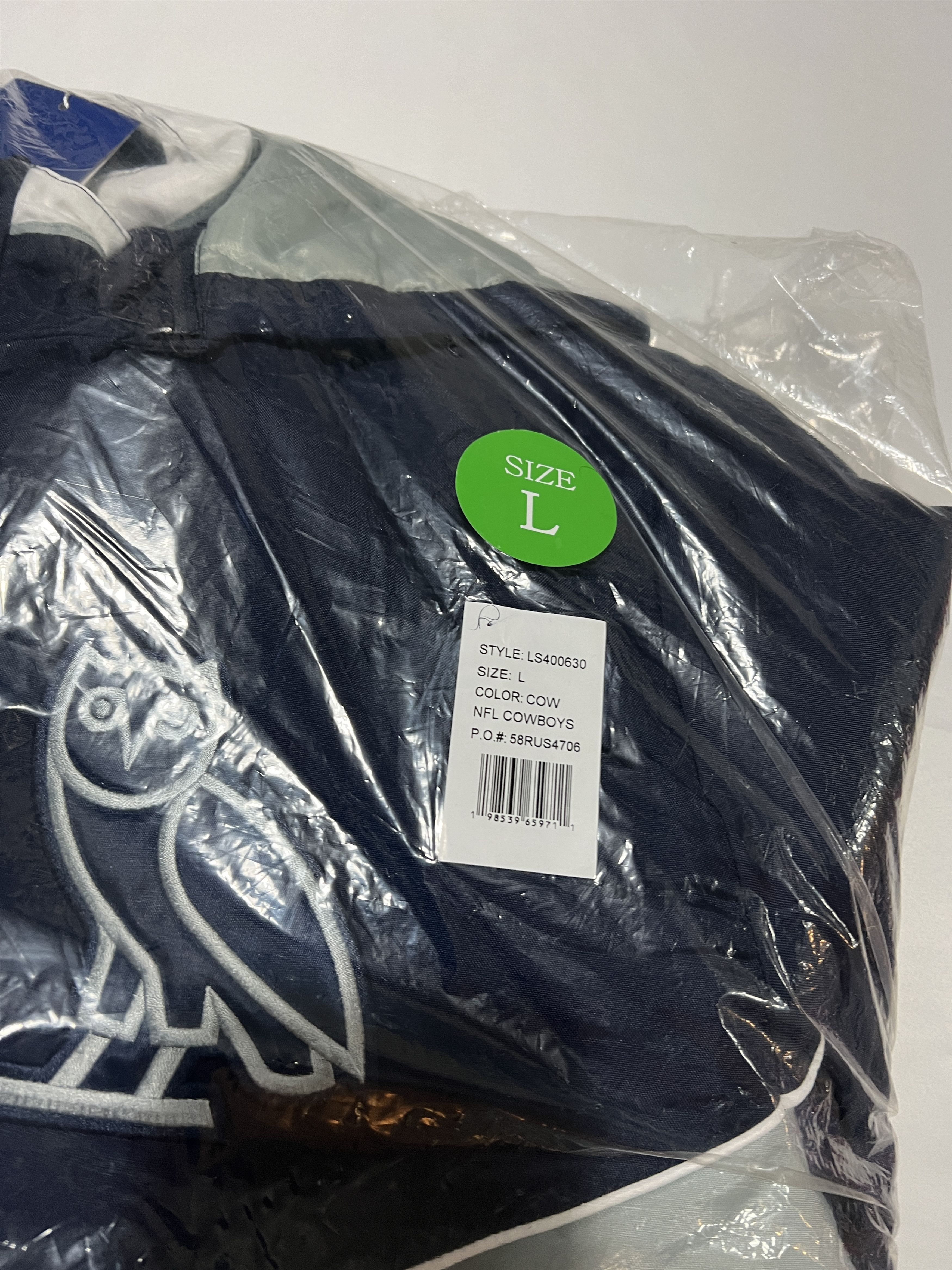 Drake OVO x NFL DALLAS COWBOYS STARTER® SIDELINE PUFFER JACKET Size US L / EU 52-54 / 3 - 4 Thumbnail