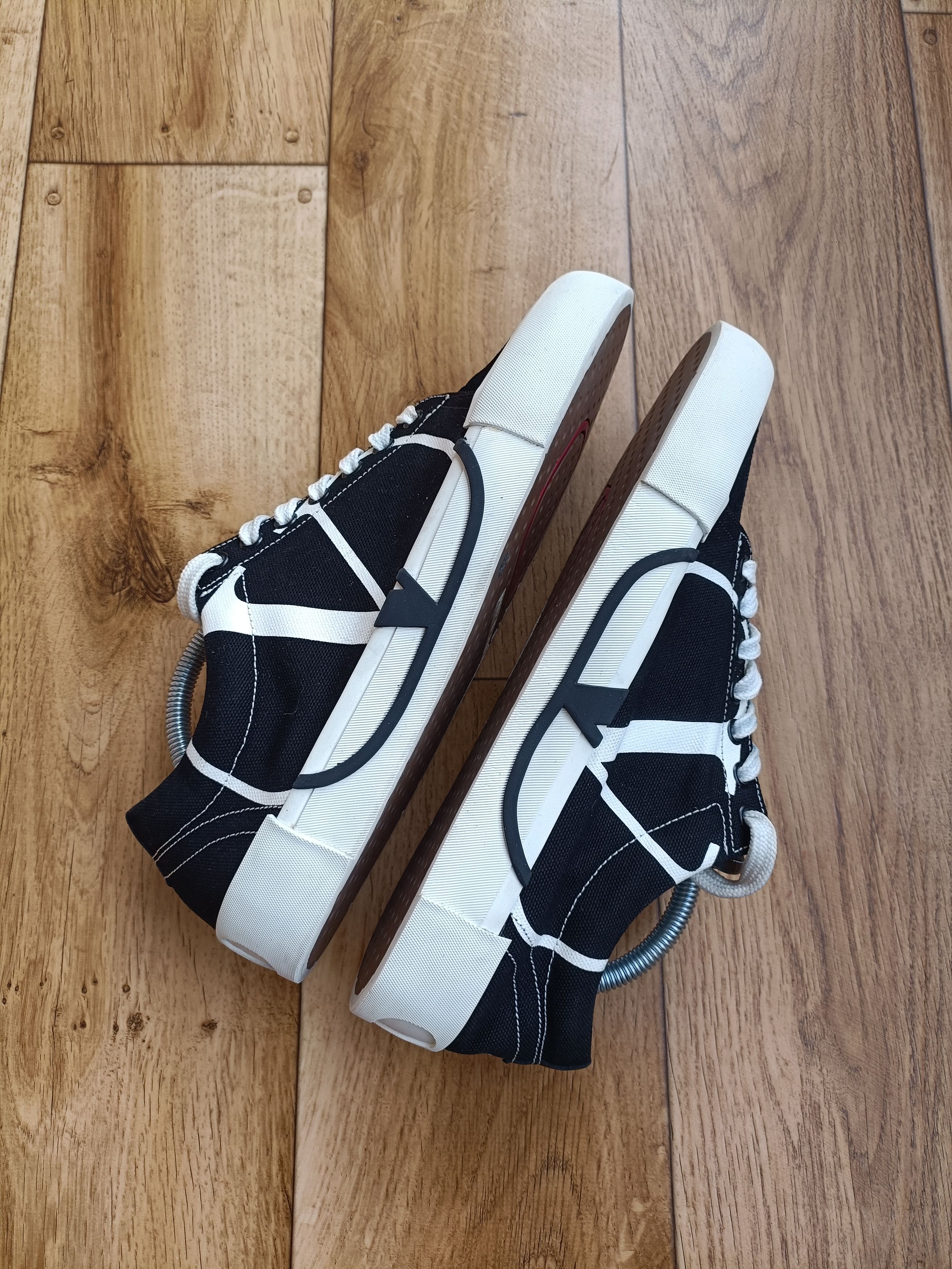 Valentino Valentino Garavani Canvas Sneakers Size US 8 / EU 41 - 3 Thumbnail