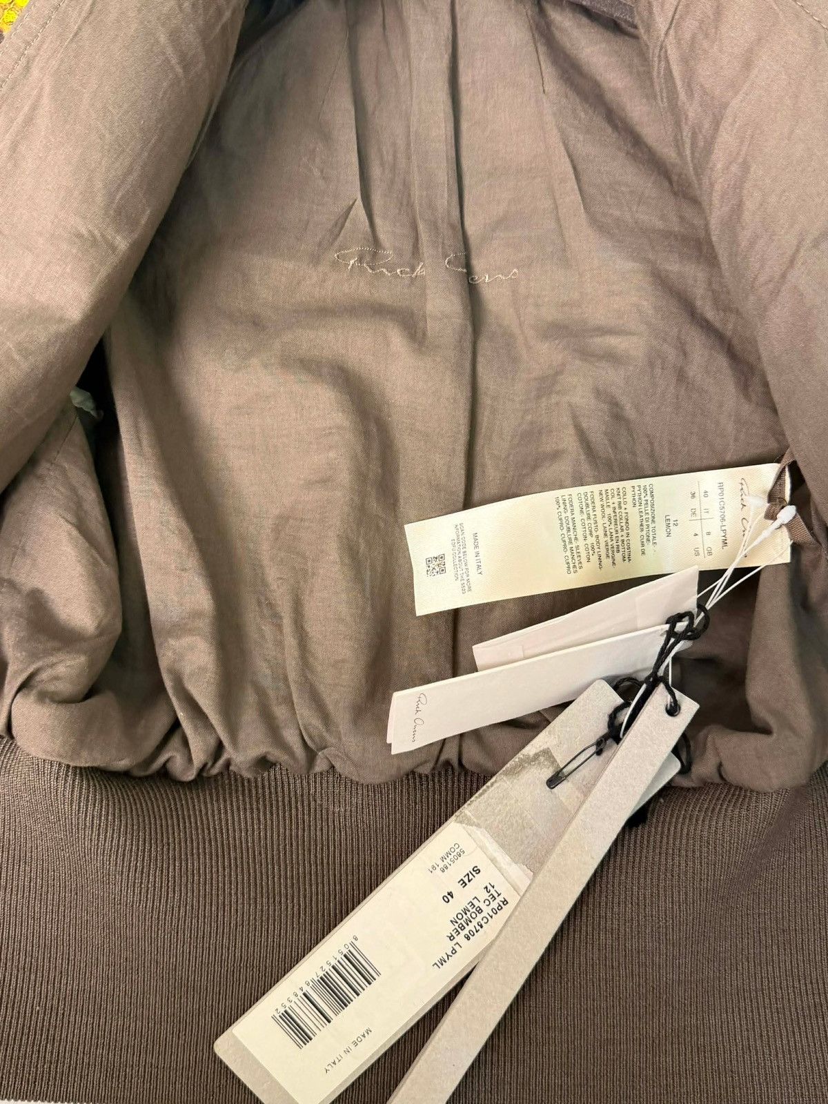 Rick Owens SS23 Rick Owens Python Leather Bomber Jacket in Lemon Yellow Size S / US 4 / IT 40 - 15 Thumbnail