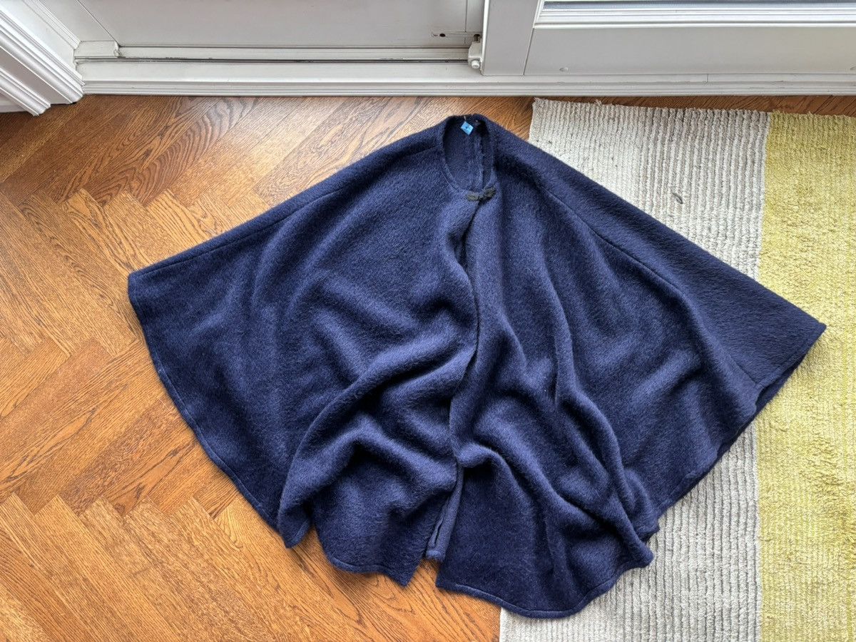 Vintage True Vintage Wool Cape Mohair Shawl British Police 1960s Size L / US 10 / IT 46 - 4 Thumbnail