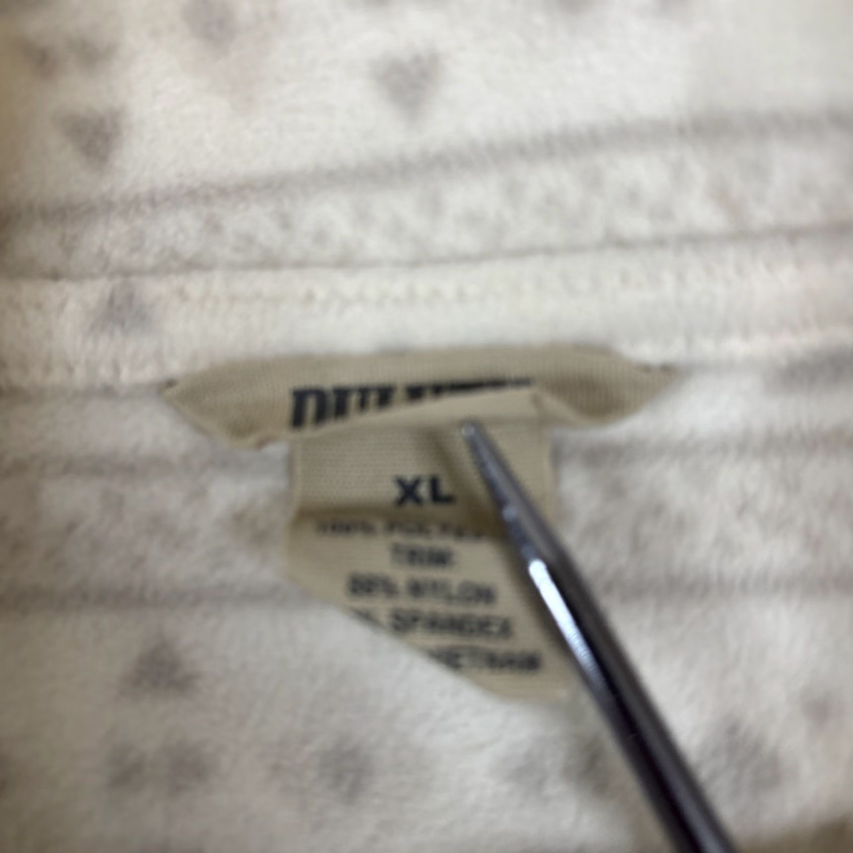 Duluth Trading Company Duluth Trading Co. Fleece Shirt Jacket Southwestern XL Women Pullover Long Sleeve Beige Collared Polyester Newsletter? Size XL / US 12-14 / IT 48-50 - 4 Thumbnail