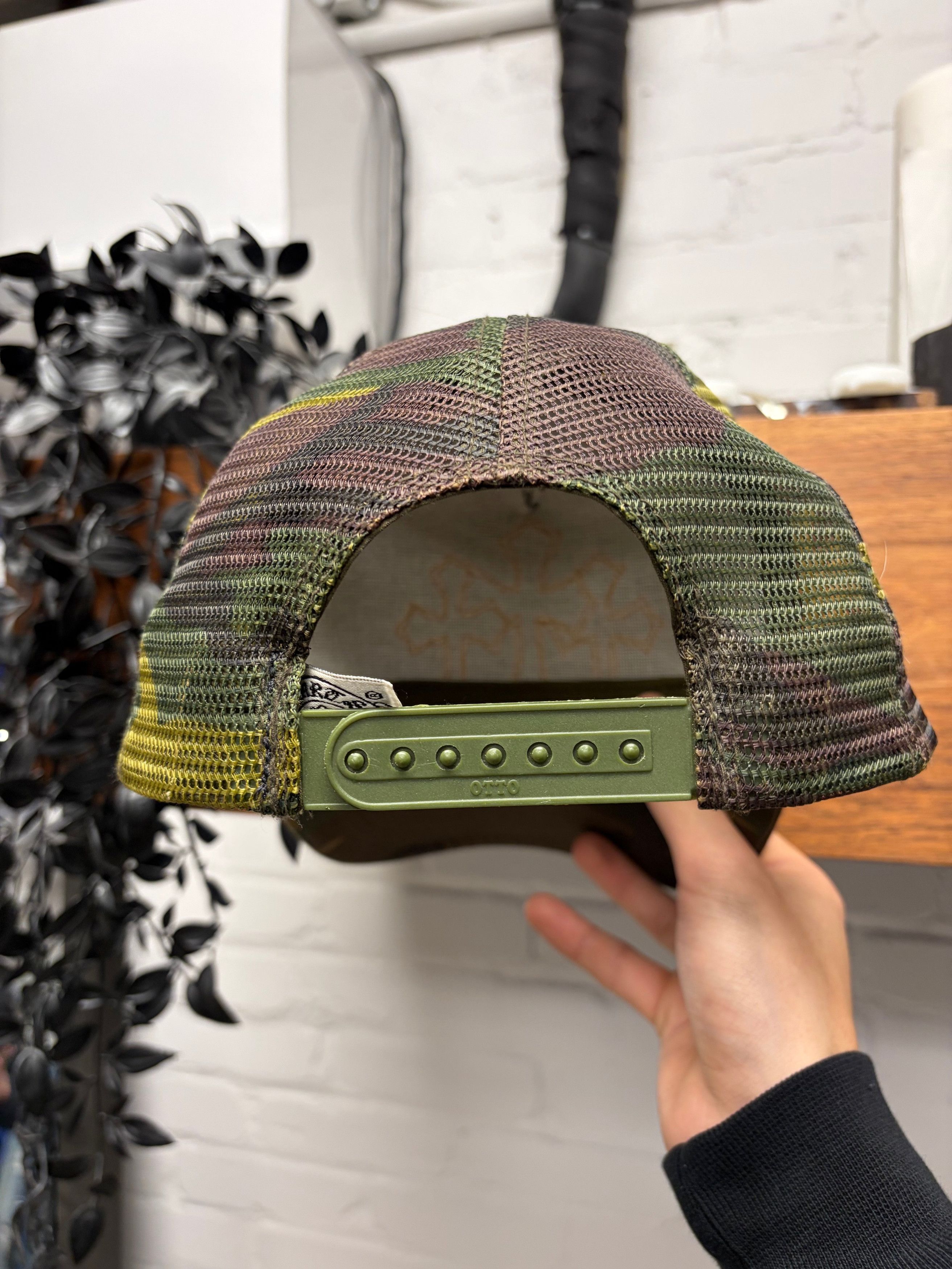 Chrome Hearts Chrome Hearts Orange ‘Cemetery’ Leather Cross Patch Camo Trucker Hat Size ONE SIZE - 4 Thumbnail