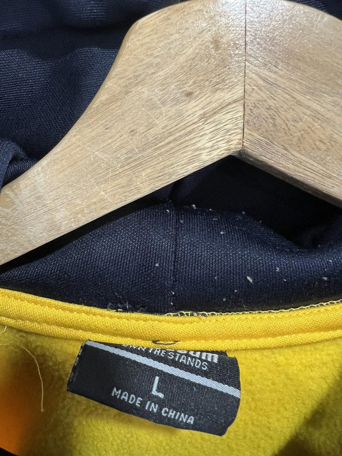 Vintage Vintage Y2K Michigan Hoodie spellout Size US L / EU 52-54 / 3 - 3 Thumbnail
