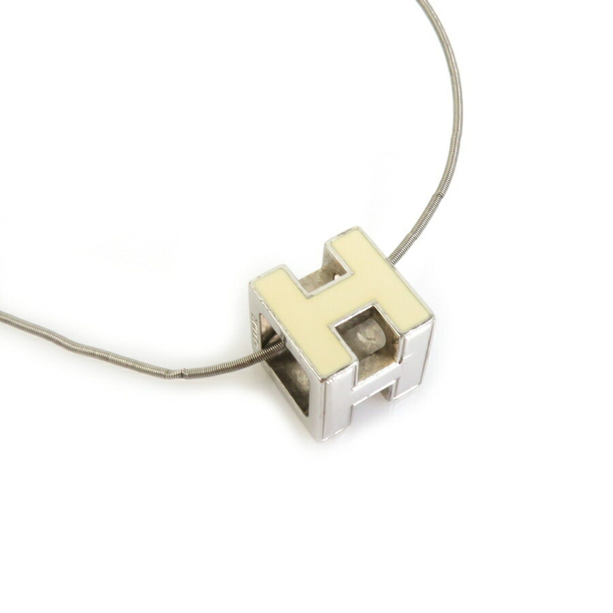 Hermes enamel necklace sales