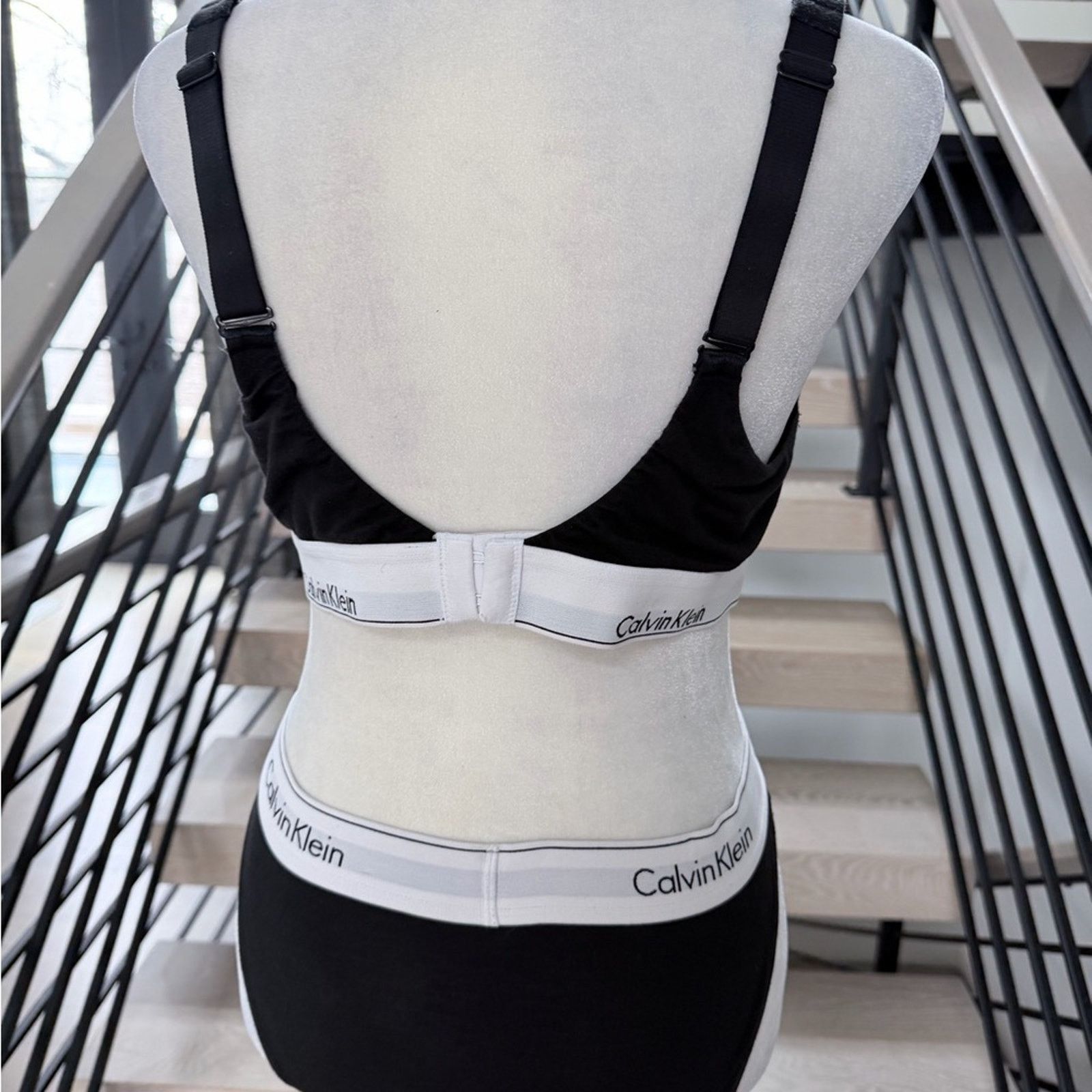 Calvin Klein Calvin Klein Black Bralette & Panties set size S Size ONE SIZE - 7 Thumbnail