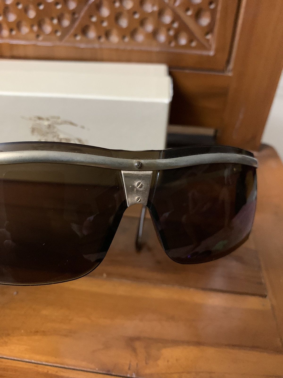 Other Rare vintage shield sunglasses gold plated frame Size ONE SIZE - 6 Thumbnail