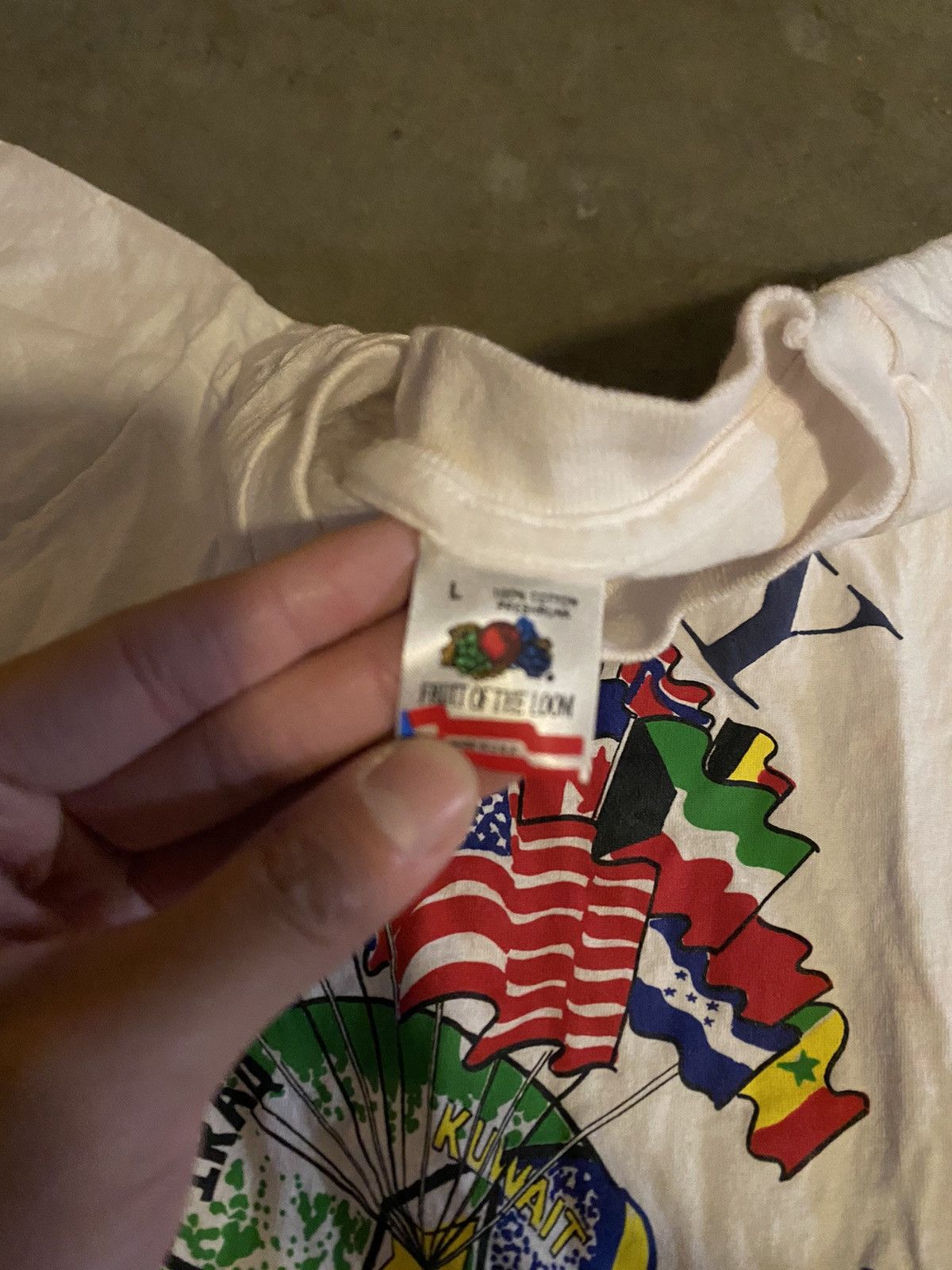 Vintage Vintage Global UN Tee Size US L / EU 52-54 / 3 - 3 Thumbnail