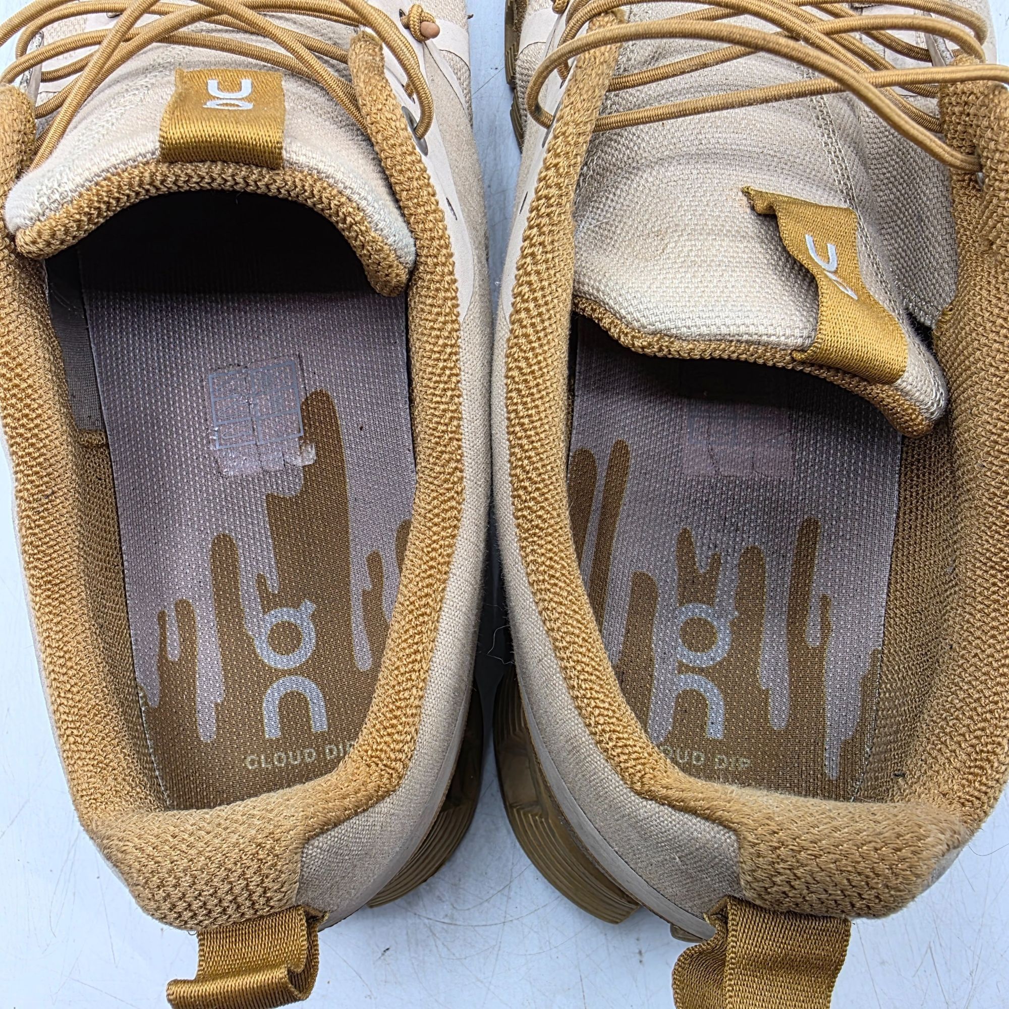On On Cloud Running Dip Mens 12.5 Beige Tan Athletic Shoes Walk Size US 12.5 / EU 45-46 - 5 Thumbnail