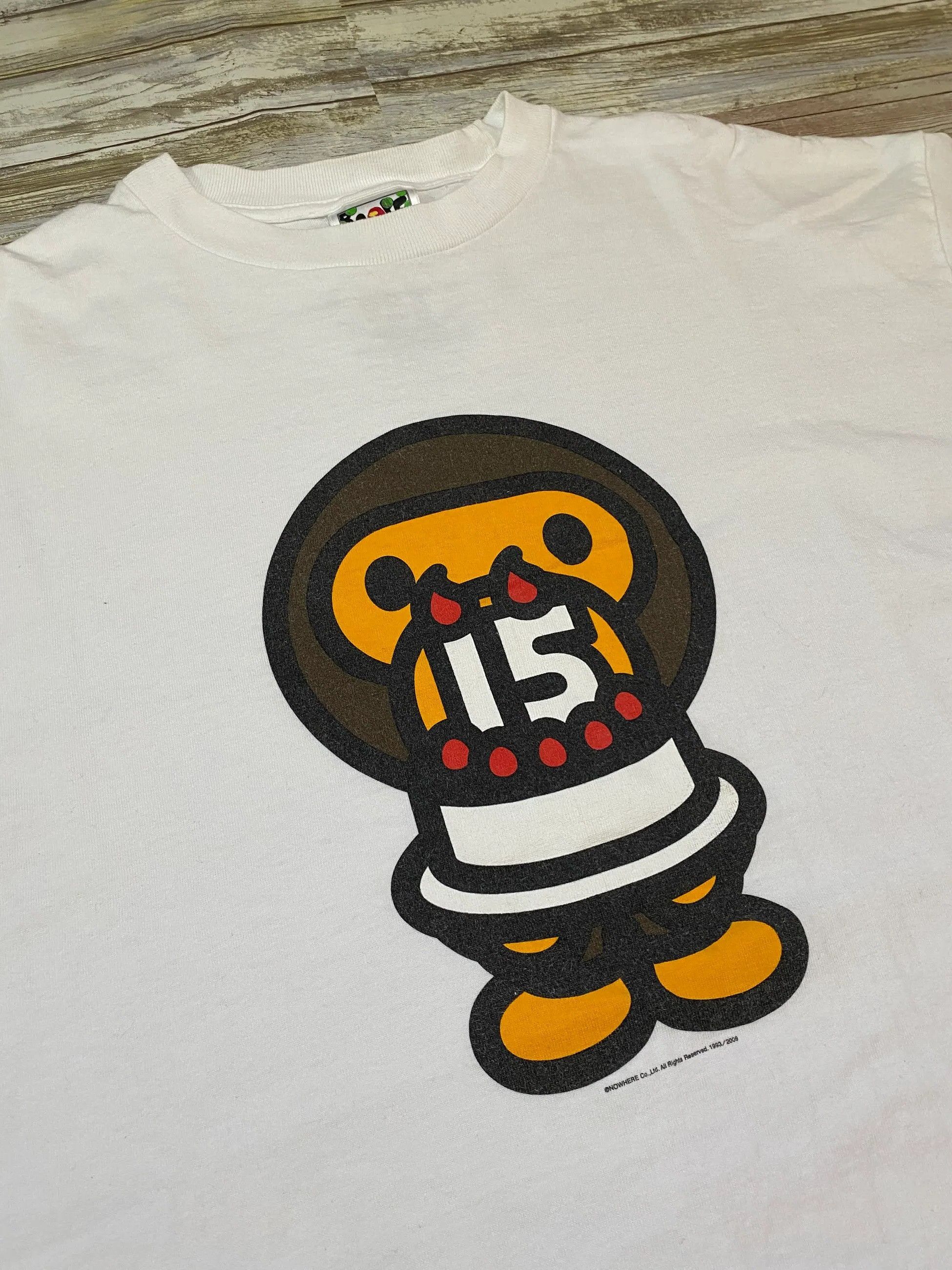 image of Bape Baby Milo 15Th Anniversary Cake Tee in White, Men's (Size XL)