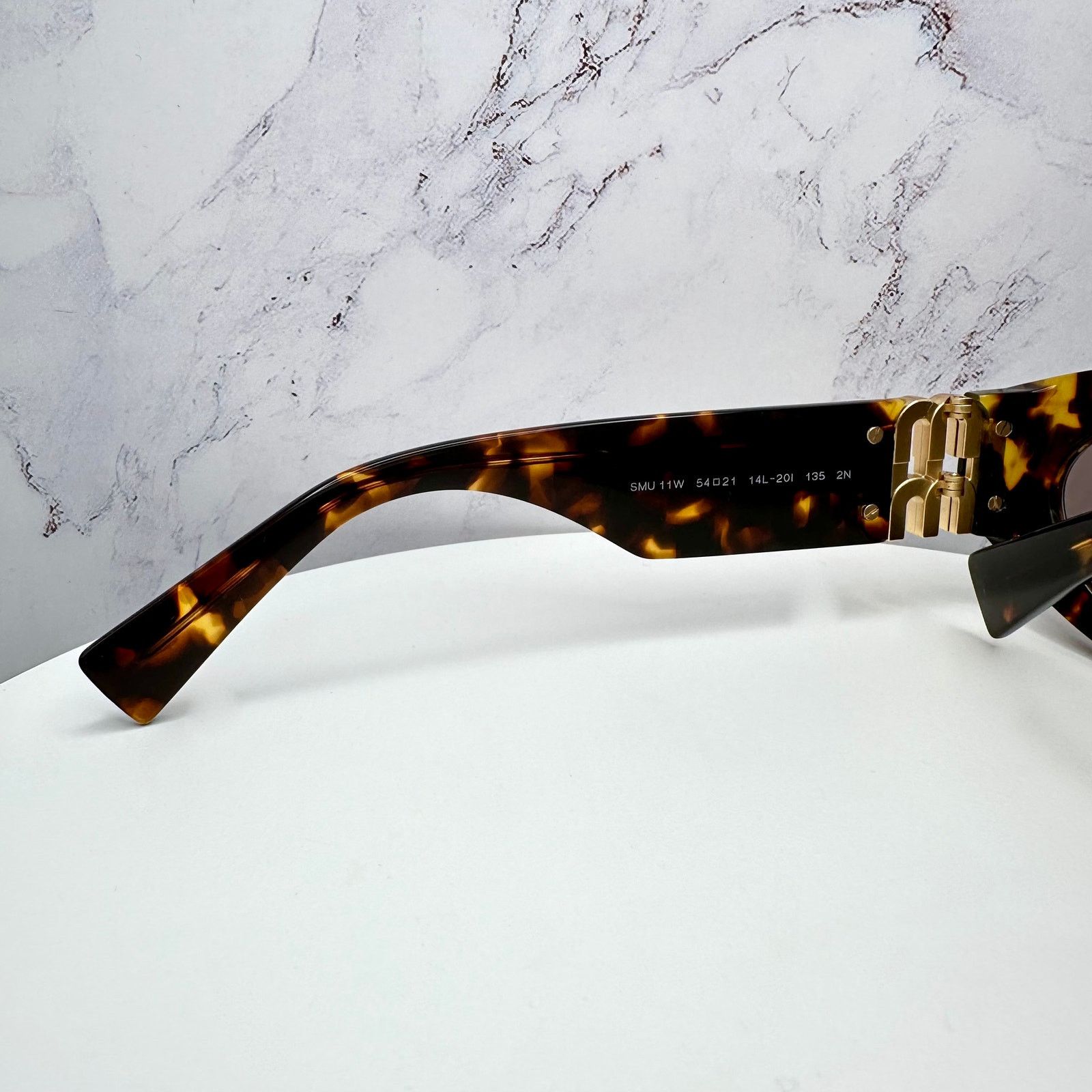 Miu Miu New MIU MIU Sunglasses Brown Tortoise Shell Oval Gold Logo Size ONE SIZE - 9 Thumbnail