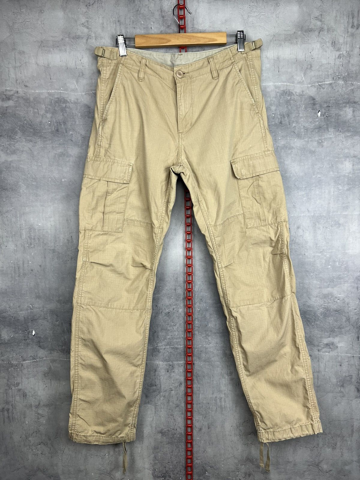 Carhartt vintage carhartt cargo pants beige size 30 X 32 Size US 30 / EU 46 - 2 Thumbnail
