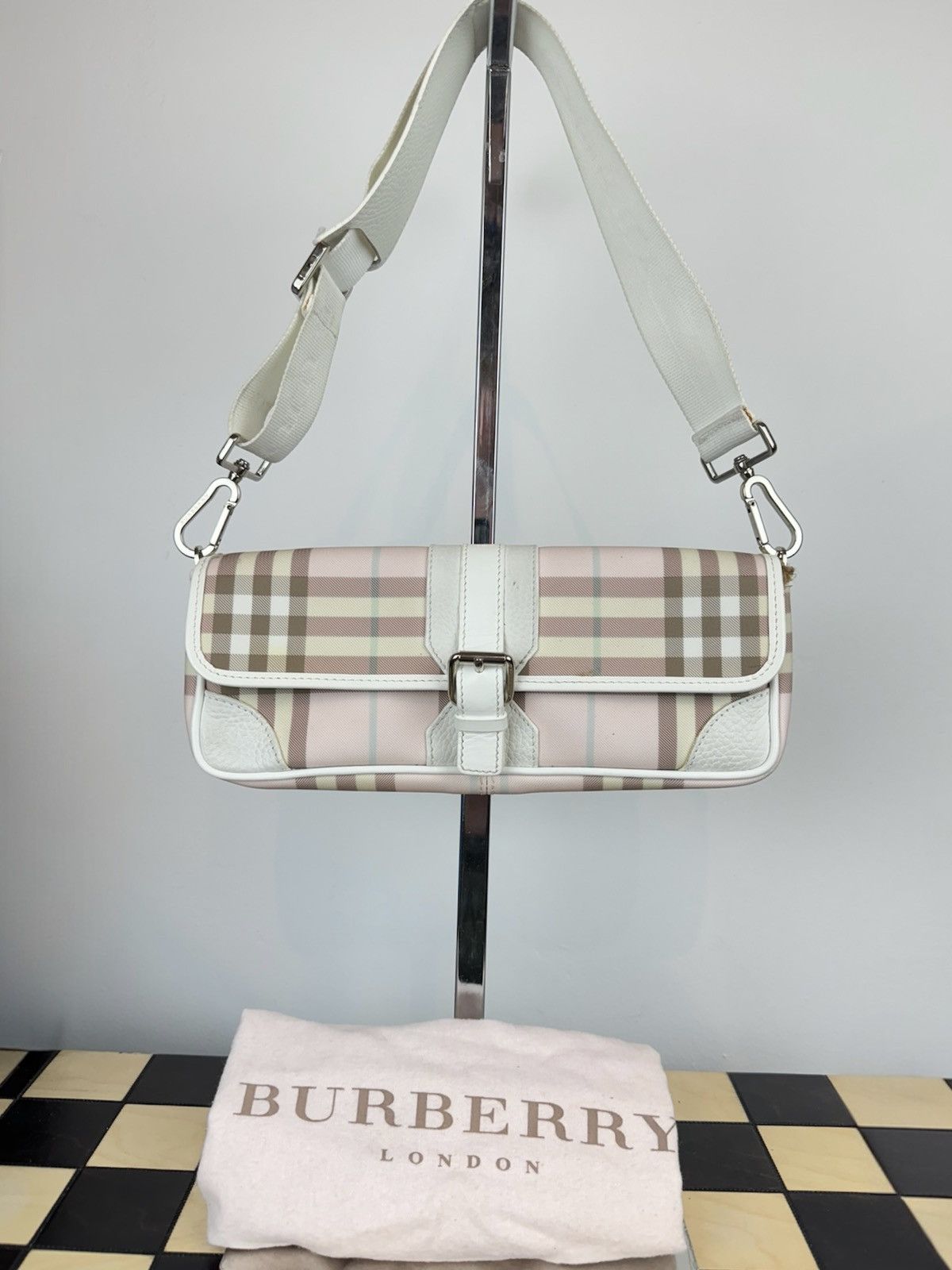 Burberry Leather shoulder bag Burberry original luxury casual item Size ONE SIZE - 1 Thumbnail