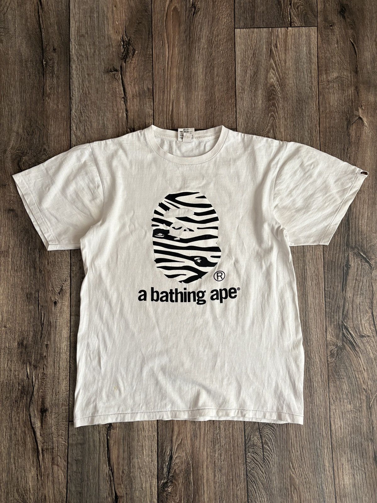 Bape Bape Camo Zebra Logo T-Shirt Size US L / EU 52-54 / 3 - 1 Thumbnail