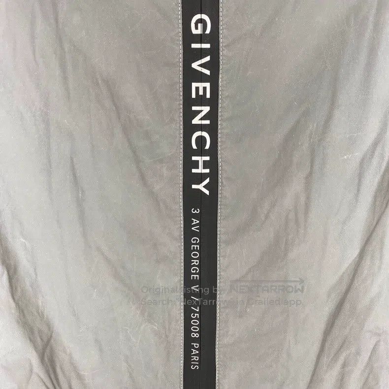 Givenchy Givenchy Reflective Zip-Up Letter Long Jacket Size US S / EU 44-46 / 1 - 5 Thumbnail