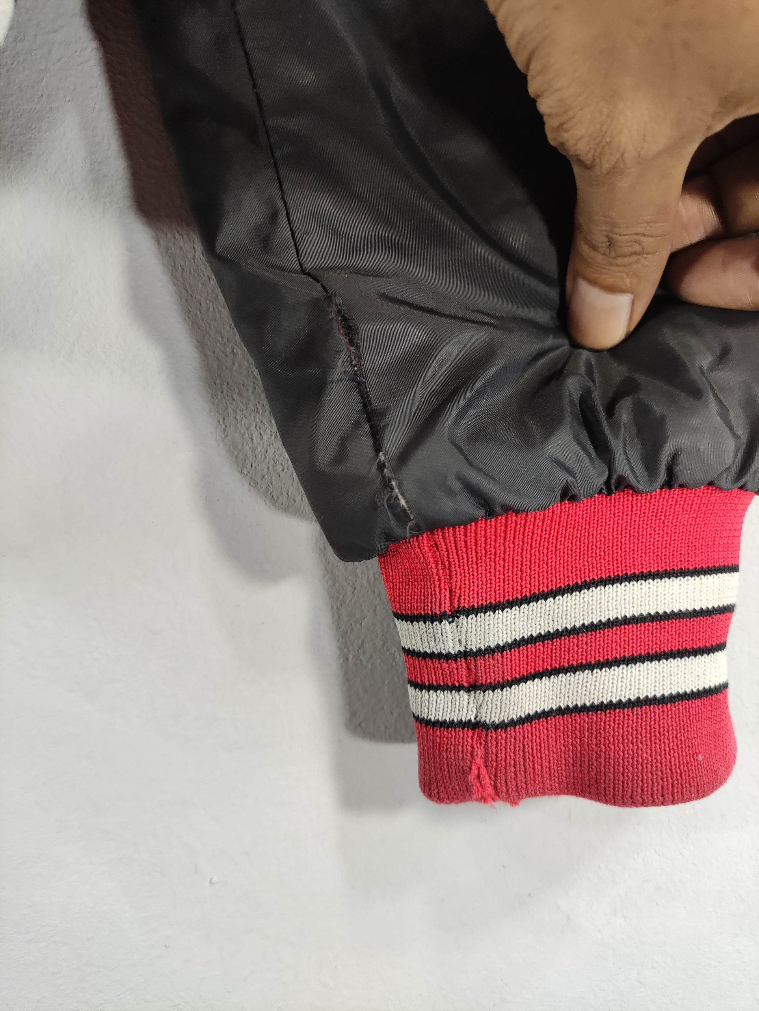 Vintage Vintage Alpha Varsity Jacket Snap Button Size US L / EU 52-54 / 3 - 6 Thumbnail