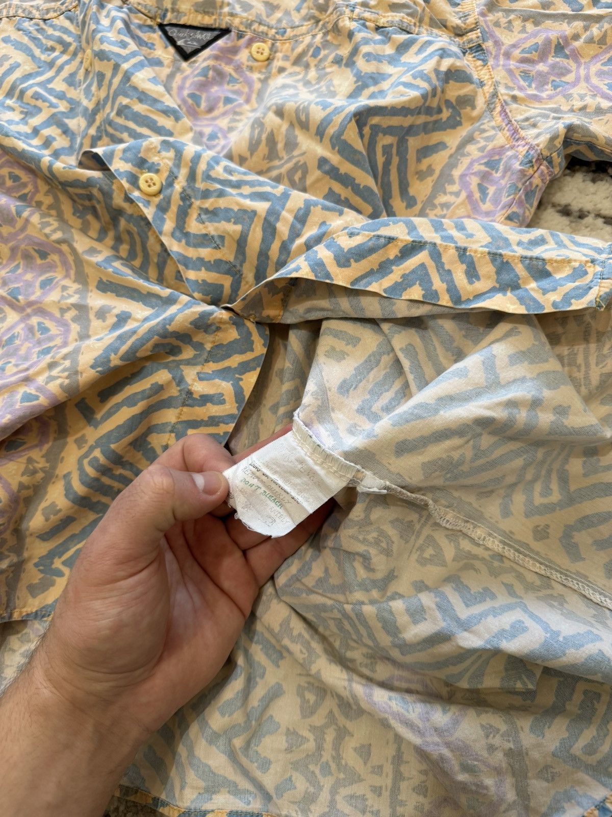 Quiksilver × Vintage 90’s Vintage Quiksilver AOP Aztec Surf USA Corduroy Shirt Size US XXL / EU 58 / 5 - 9 Thumbnail