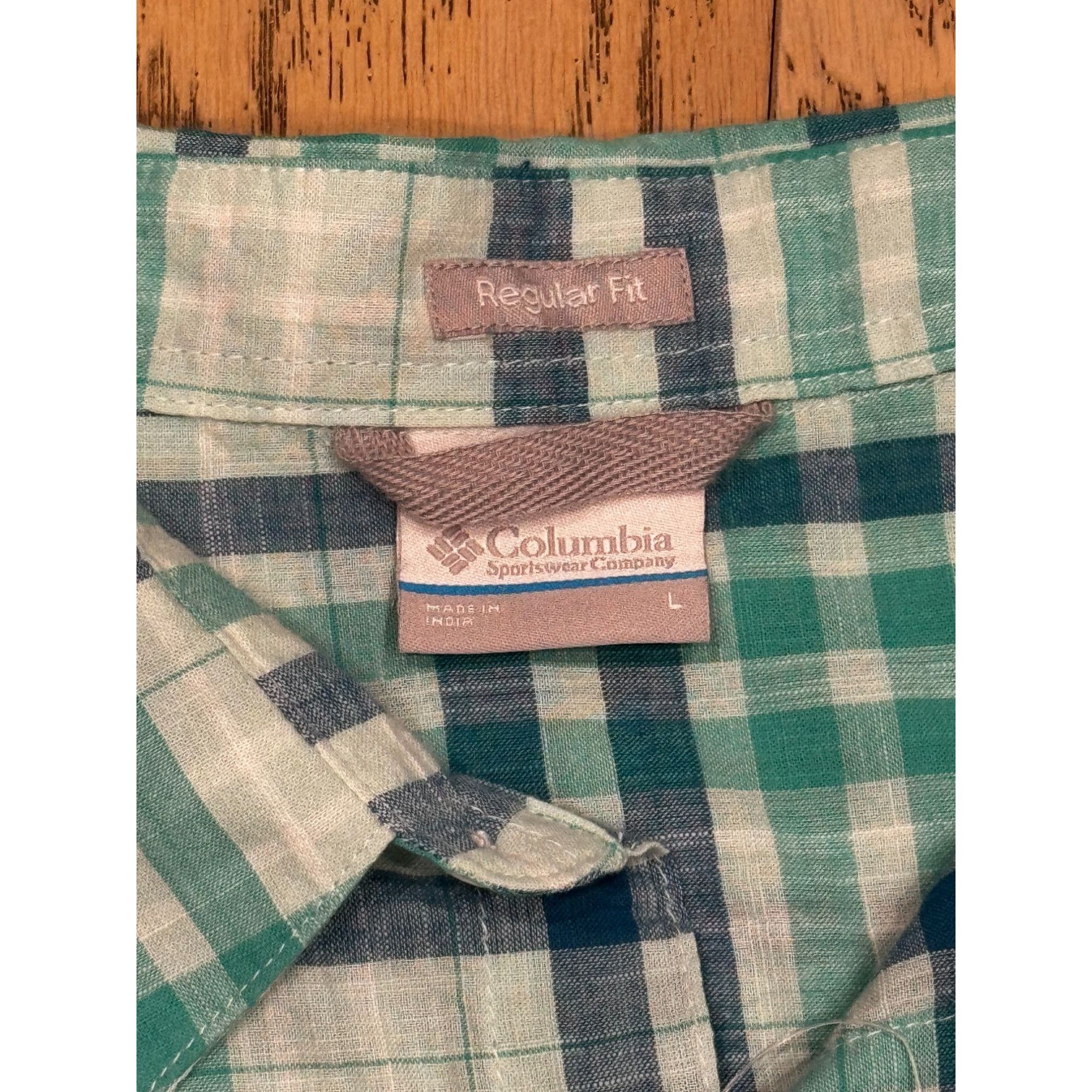 Columbia Columbia Mens Reg Under Exposure Plaid Short Sleeve Shirt L Size US L / EU 52-54 / 3 - 4 Thumbnail