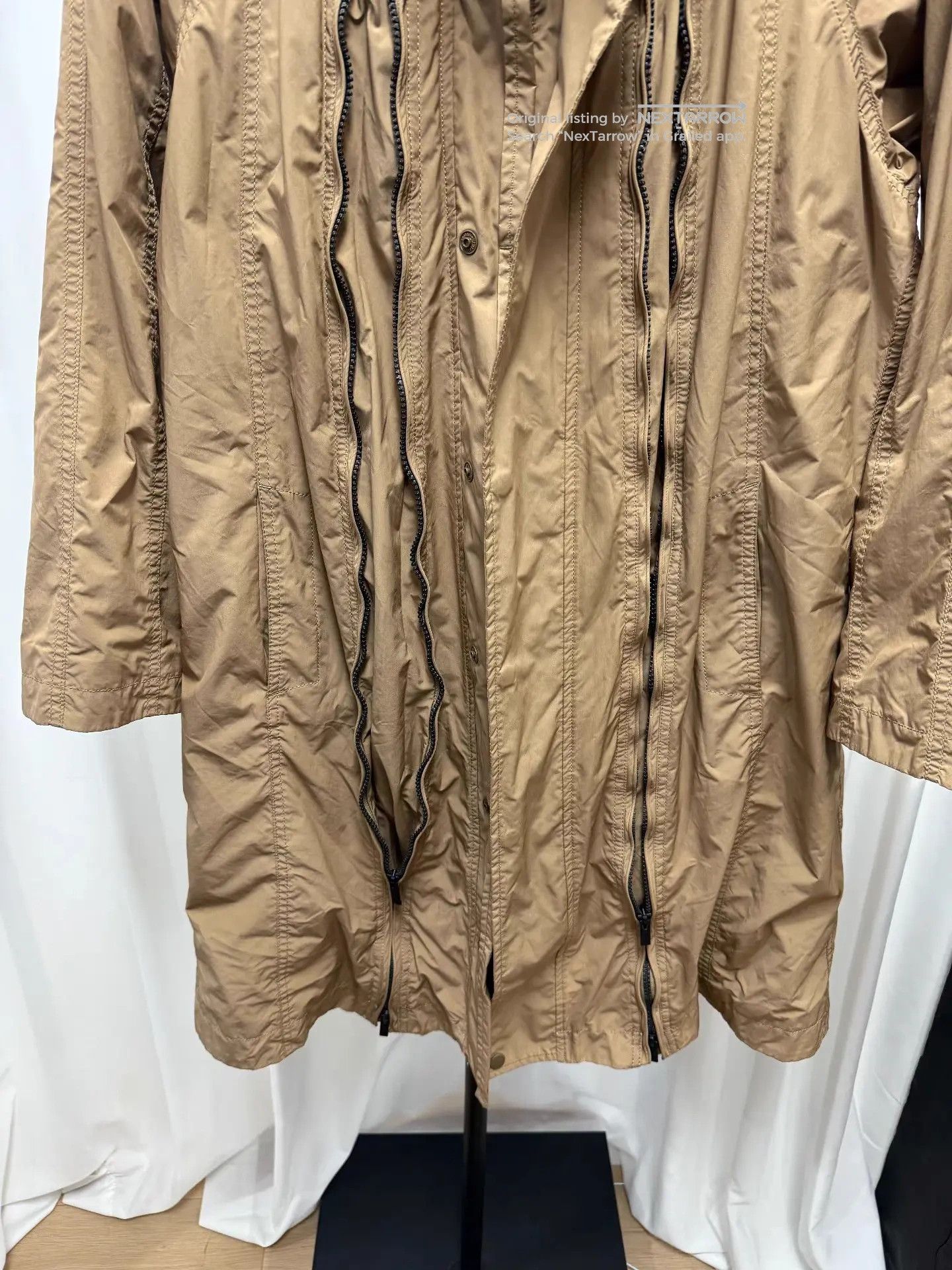 Issey Miyake Zip-Up Trench Coat K20 in Beige, Men's — image 4 of 6