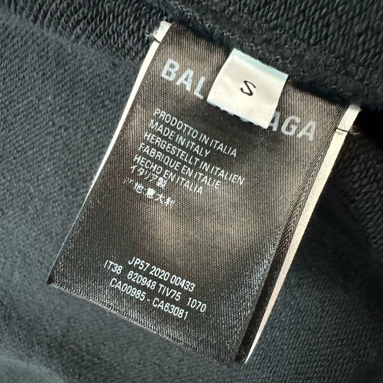 Balenciaga Balenciaga Letter logo printed wide version black zipper h Size US S / EU 44-46 / 1 - 8 Thumbnail