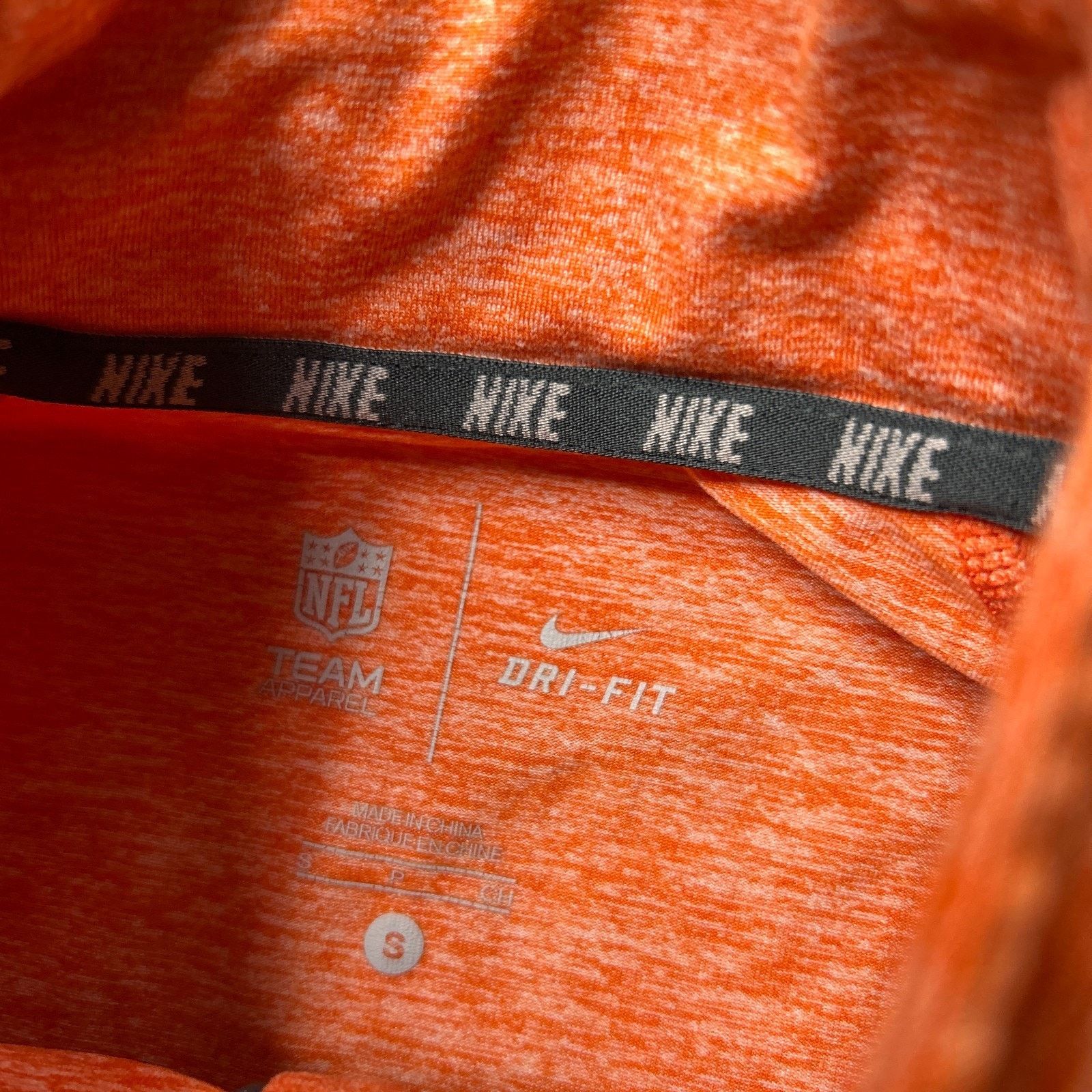 Nike Nike Dri Fit Training Top sz S Denver Broncos Football NFL Size US S / EU 44-46 / 1 - 4 Thumbnail