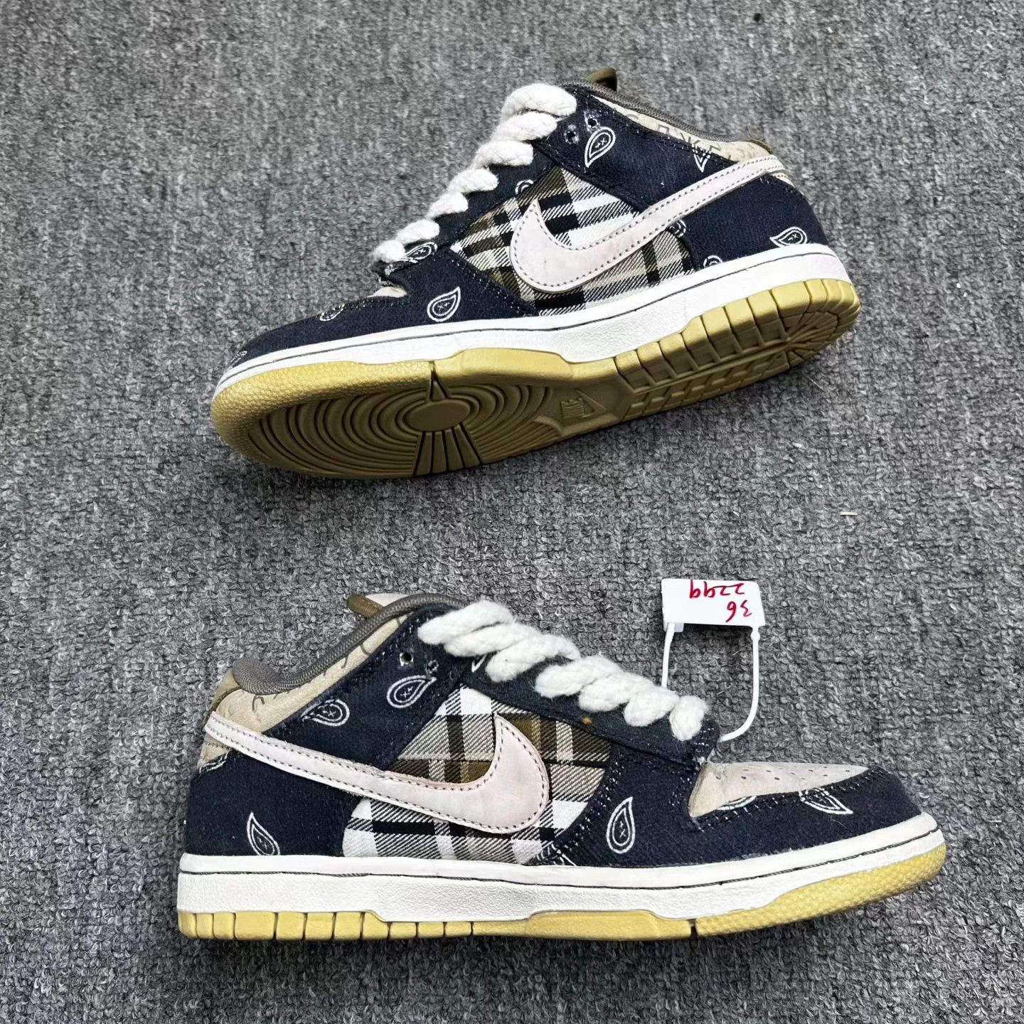 Nike TS Dunk Camo Women's 36 2 Wears Excellent Size US 5 / IT 35 - 3 Thumbnail
