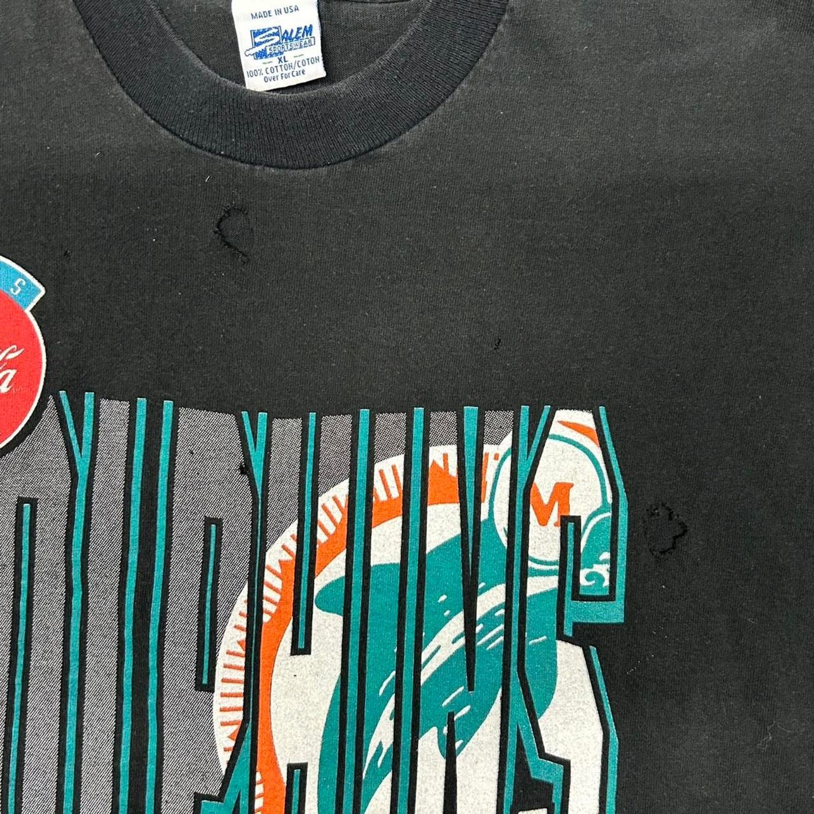 Salem Sportswear VTG 90s Salem Sportswear Miami Dolphins T-Shirt Size US XL / EU 56 / 4 - 3 Thumbnail