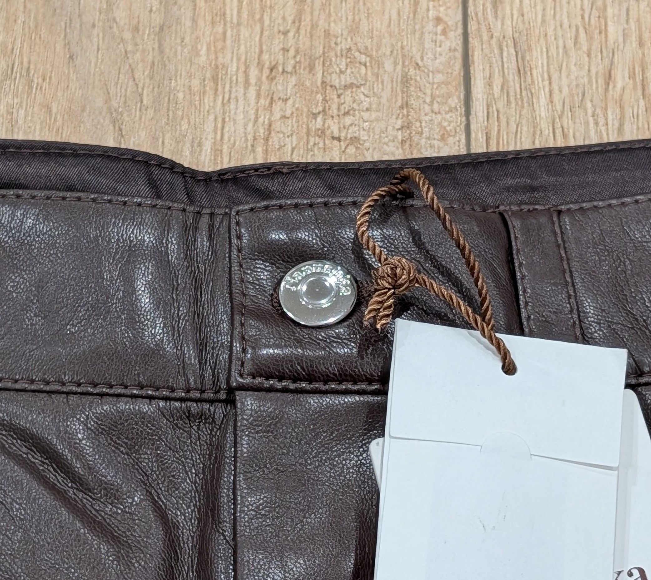 Nanushka NANUSKA "Novan" Leather Shorts Coffee Brown Medium Size US 32 / EU 48 - 2 Thumbnail