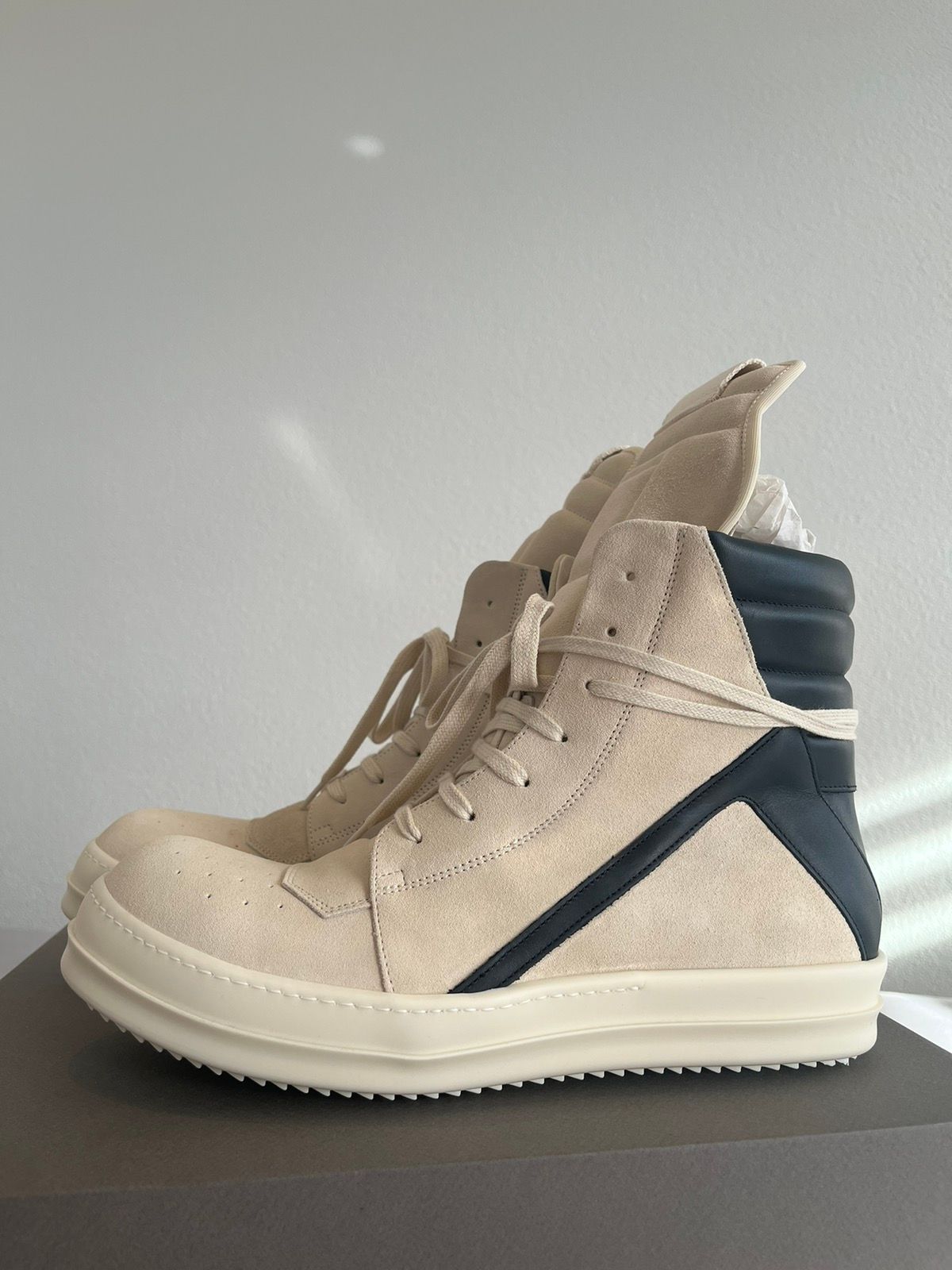 Pre-owned Rick Owens Suede Geobasket Shoes In Off White Black