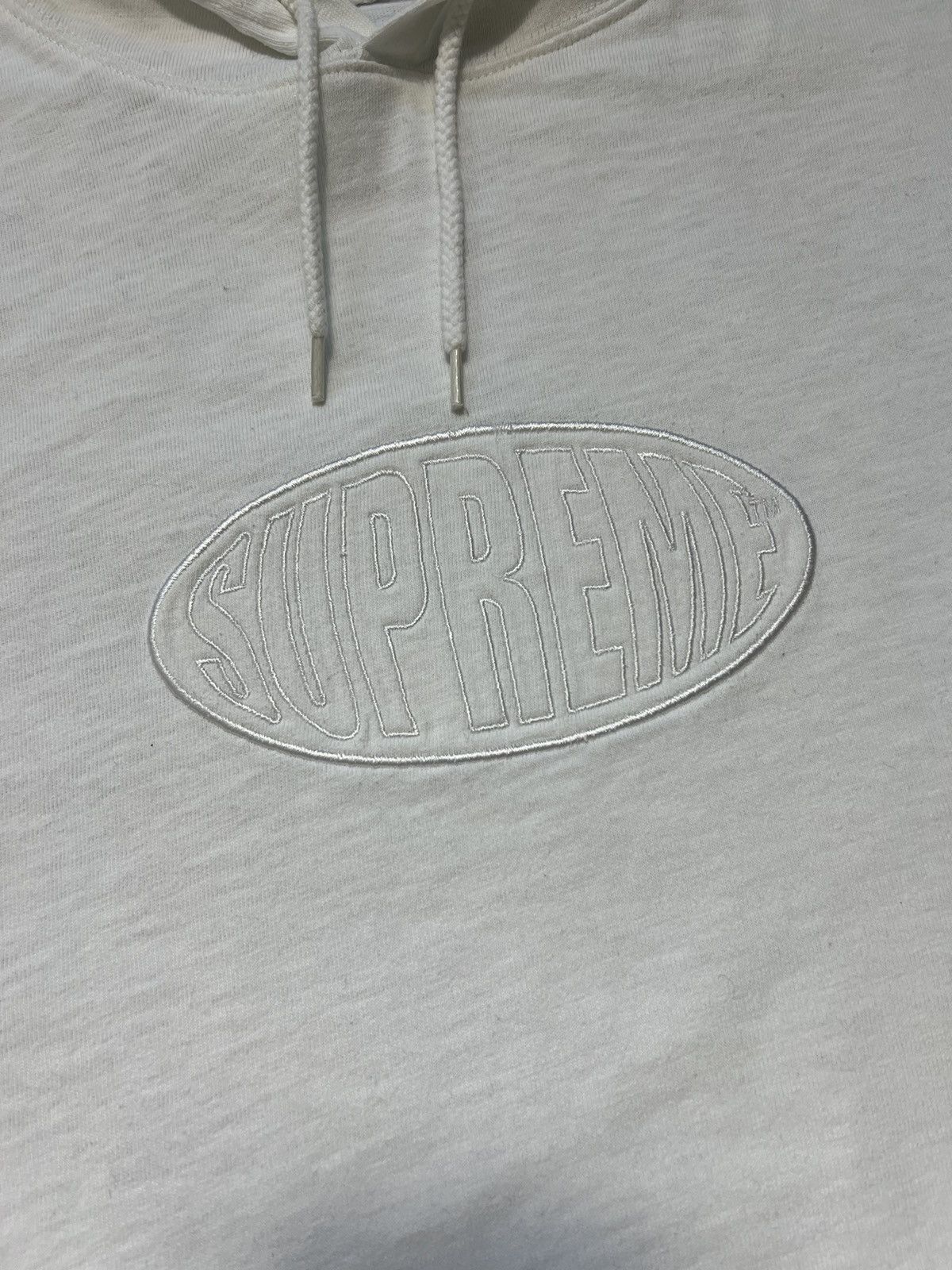 Supreme Hoodie Supreme SS17 big logo white label Size US M / EU 48-50 / 2 - 2 Thumbnail