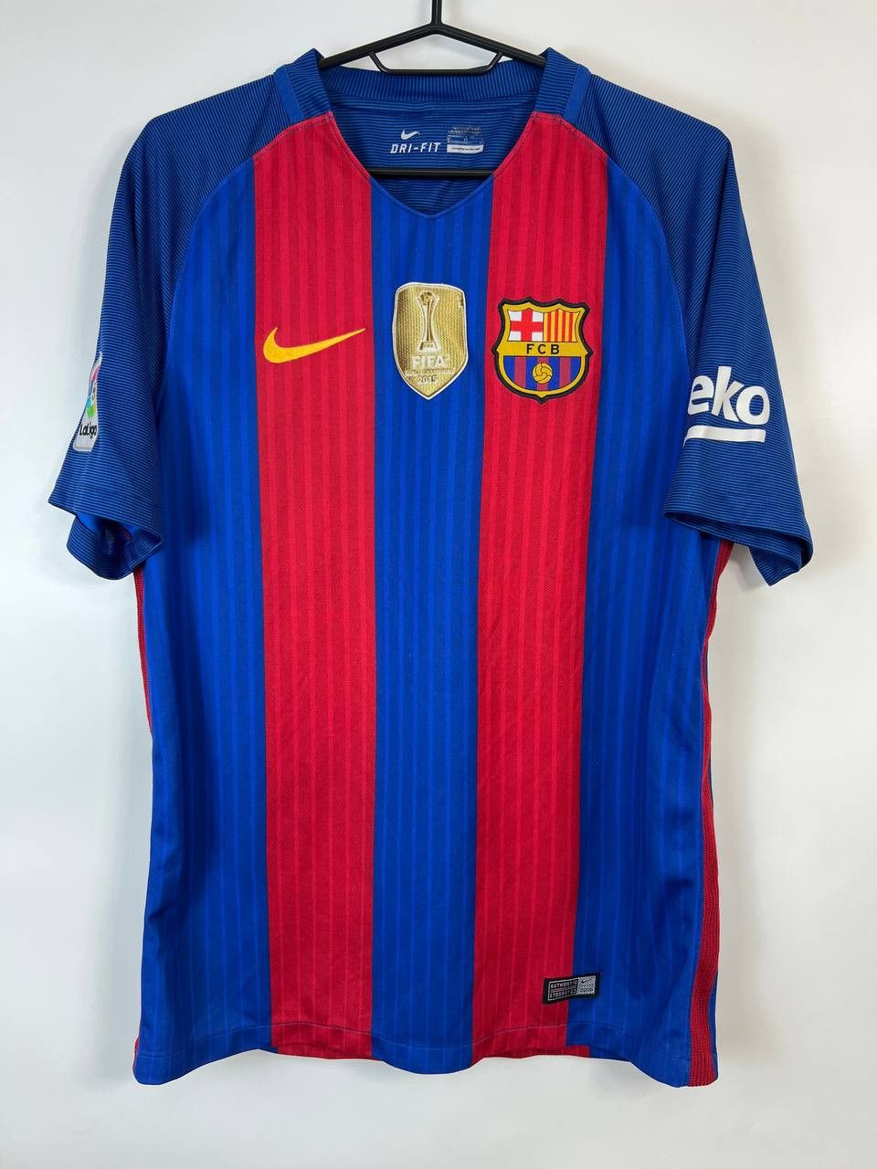 Nike BARCELONA 2016 2017 HOME SHIRT JERSEY NIKE 776850-481 Sz M Size US M / EU 48-50 / 2 - 1 Thumbnail