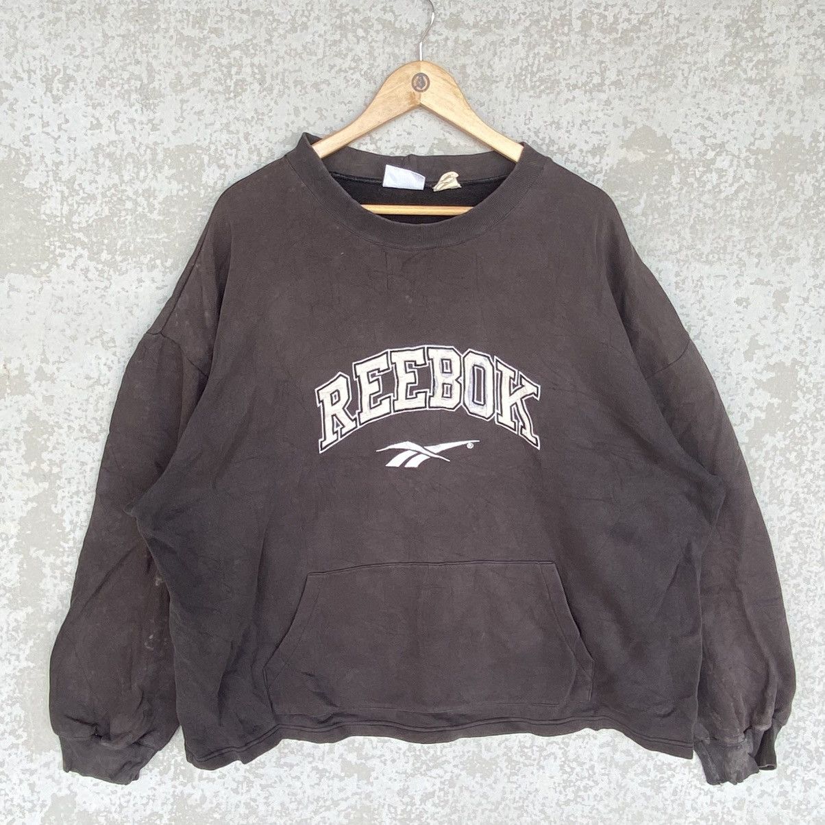 Other Vintage Reebok Big Printed Crewneck Sweatshirt Brown Size XL Size US XL / EU 56 / 4 - 1 Thumbnail
