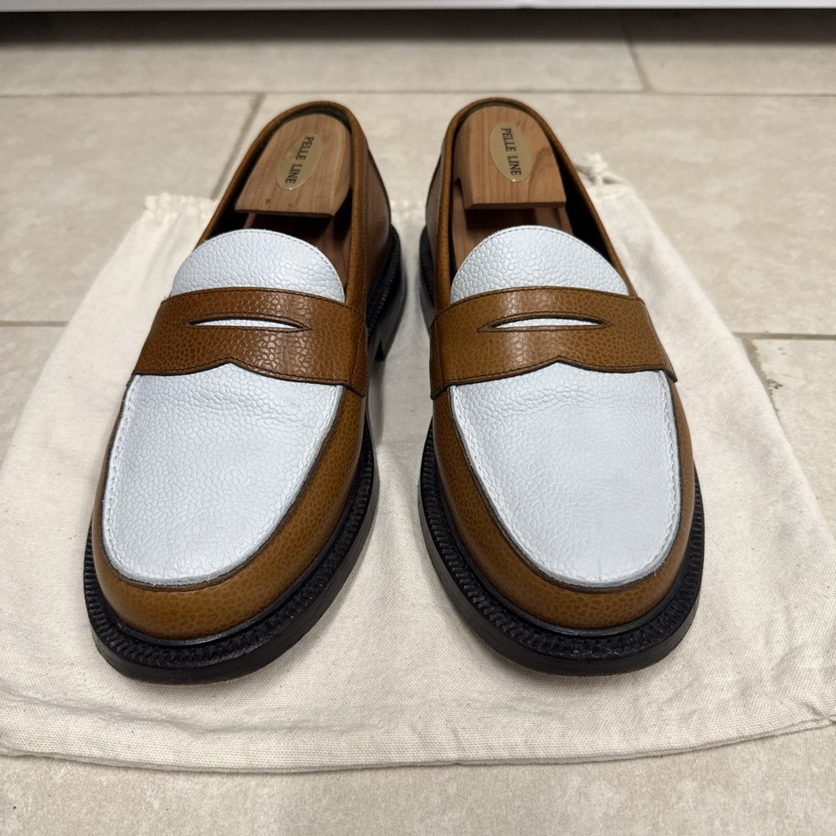 Blackstock & Weber Blackstock & Weber Ellis Penny Loafer in Acorn and White Size US 6.5 / EU 39-40 - 1 Thumbnail