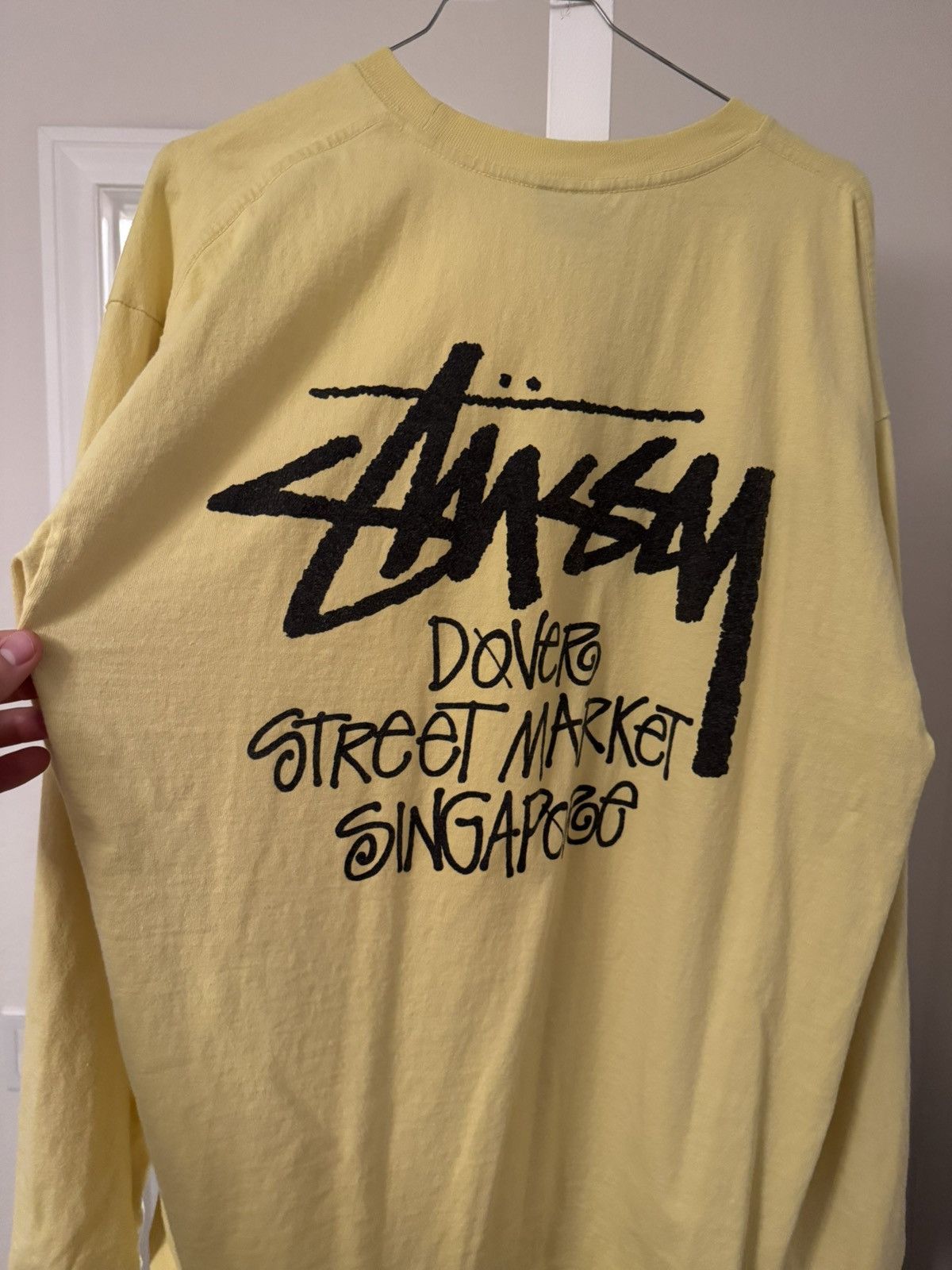 Stussy Stussy Dover Street Market Singapore Yellow T Shirt Size US L / EU 52-54 / 3 - 1 Thumbnail