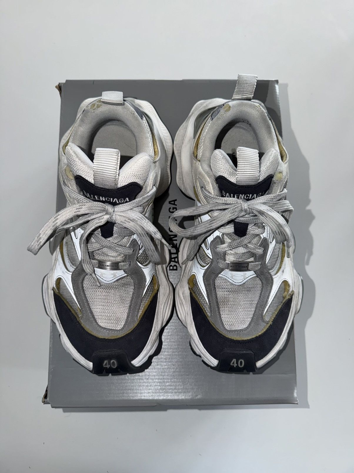 Balenciaga BALENCIAGA DEMNA CARGO SNEAKERS SIZE 40 Size US 7 / EU 40 - 1 Thumbnail
